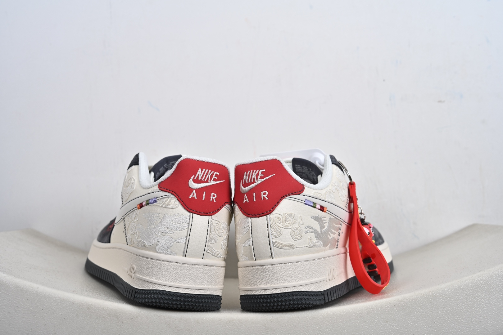 Nike Air Force1 07 low 马年限定 ZH2598-607-Top High Quatity Cheap Sneakers Fashion Clothing Clothes Bags handbags Shoes of all Brand wholesale With The best Quality And Beautiful Price from China Factory Chinese suppliers wholesaler seller Nike Air Force1 07 low 马年限定 ZH2598-607
