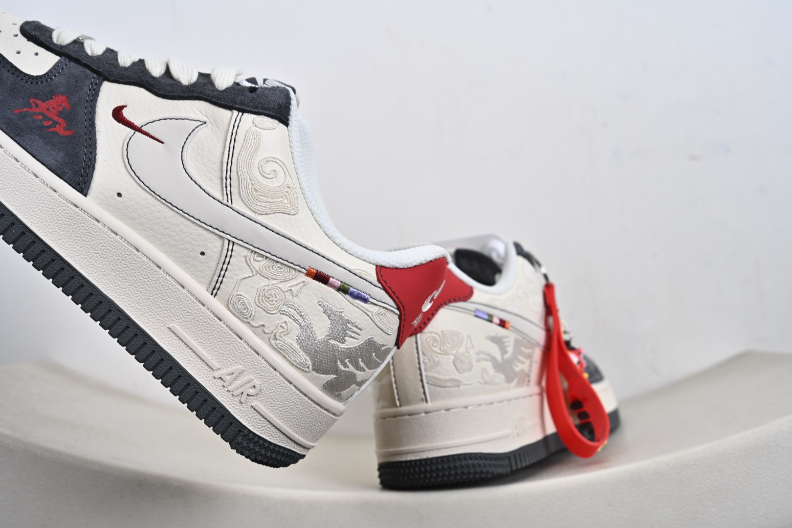 Nike Air Force1 07 low 马年限定 ZH2598-607-Top High Quatity Cheap Sneakers Fashion Clothing Clothes Bags handbags Shoes of all Brand wholesale With The best Quality And Beautiful Price from China Factory Chinese suppliers wholesaler seller Nike Air Force1 07 low 马年限定 ZH2598-607
