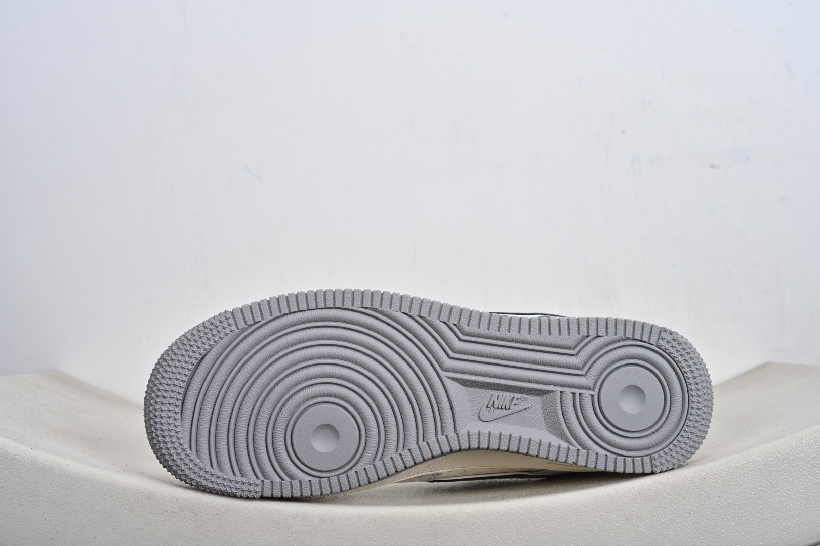 NIke Air Force 1 '07 Low 空军一号低帮 运动鞋 休闲鞋 CX5050-Y46-Top High Quatity Cheap Sneakers Fashion Clothing Clothes Bags handbags Shoes of all Brand wholesale With The best Quality And Beautiful Price from China Factory Chinese suppliers wholesaler seller NIke Air Force 1 '07 Low 空军一号低帮 运动鞋 休闲鞋 CX5050-Y46