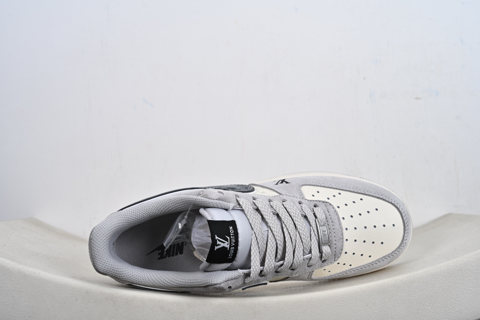 NIke Air Force 1 '07 Low 空军一号低帮 运动鞋 休闲鞋 CX5050-Y46-Top High Quatity Cheap Sneakers Fashion Clothing Clothes Bags handbags Shoes of all Brand wholesale With The best Quality And Beautiful Price from China Factory Chinese suppliers wholesaler seller NIke Air Force 1 '07 Low 空军一号低帮 运动鞋 休闲鞋 CX5050-Y46