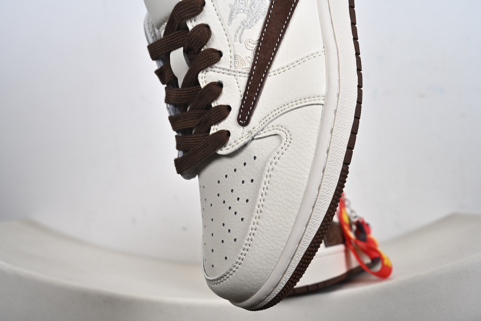 Nike Air Jordan 1 LOW SP AJ1倒勾 乔一倒钩 ‘马年限定 低帮文化篮球鞋 JY6988-141