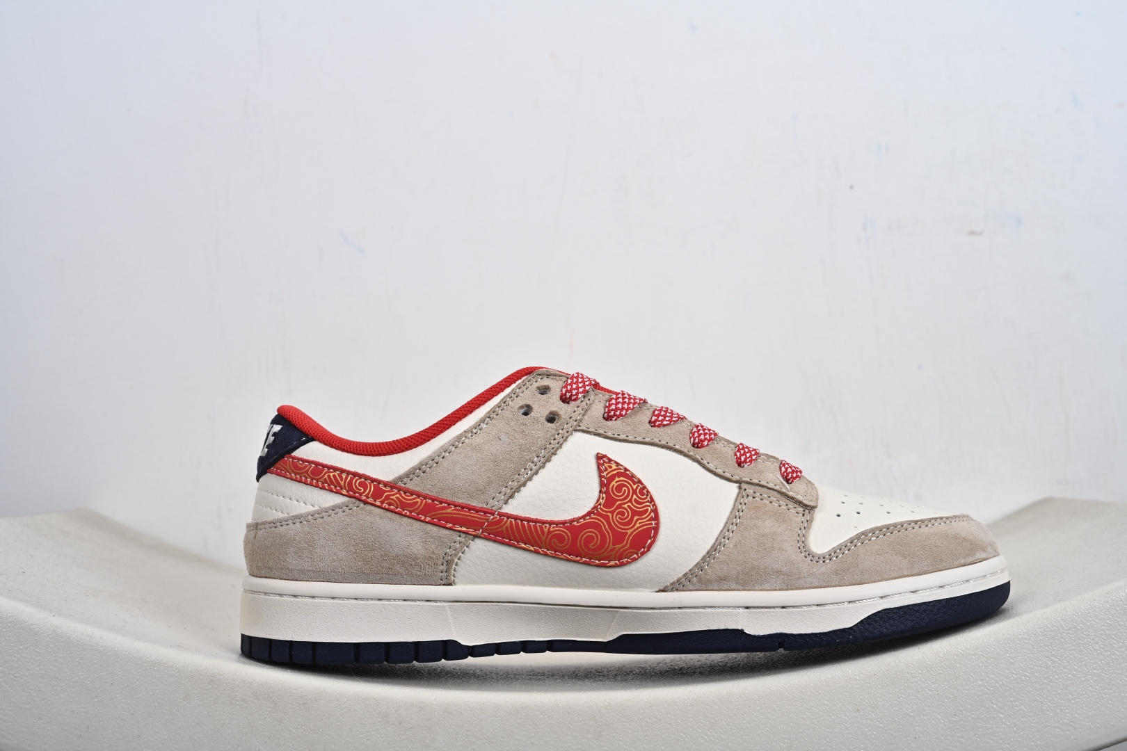 NIKE SB DUNK LOW PRO LX1988-814-Top High Quatity Cheap Sneakers Fashion Clothing Clothes Bags handbags Shoes of all Brand wholesale With The best Quality And Beautiful Price from China Factory Chinese suppliers wholesaler seller NIKE SB DUNK LOW PRO LX1988-814