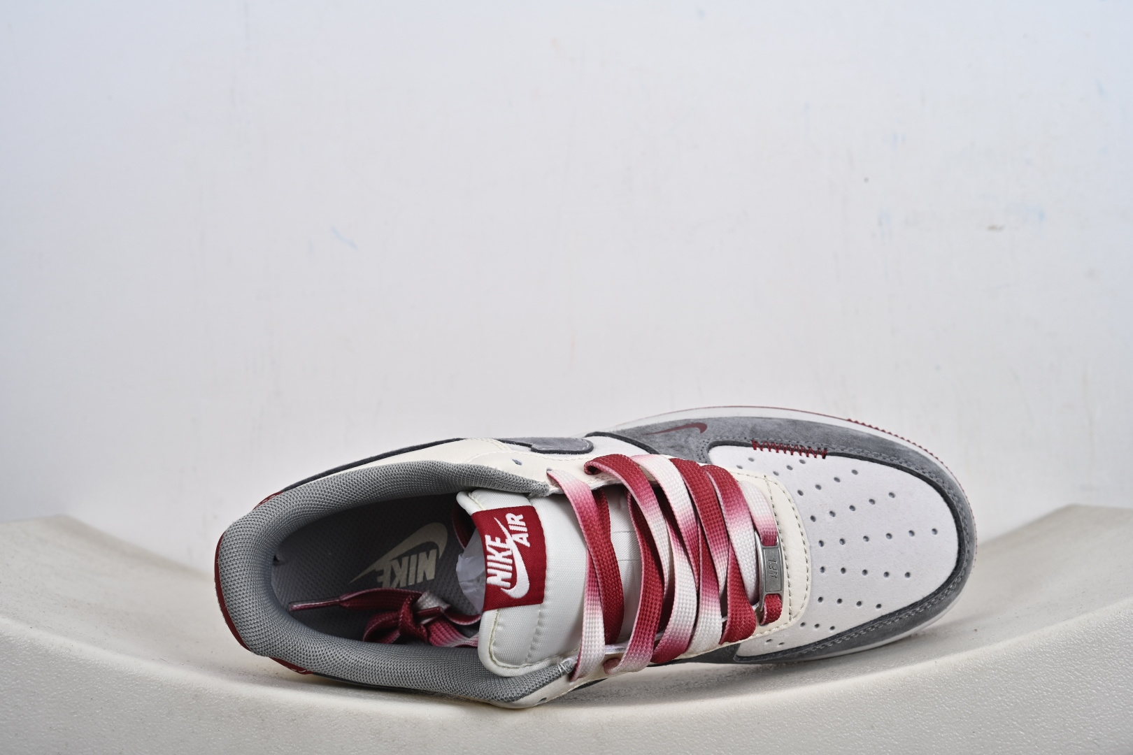 NIke Air Force 1 '07 Low 空军一号低帮 运动鞋 休闲鞋 XT6998-103