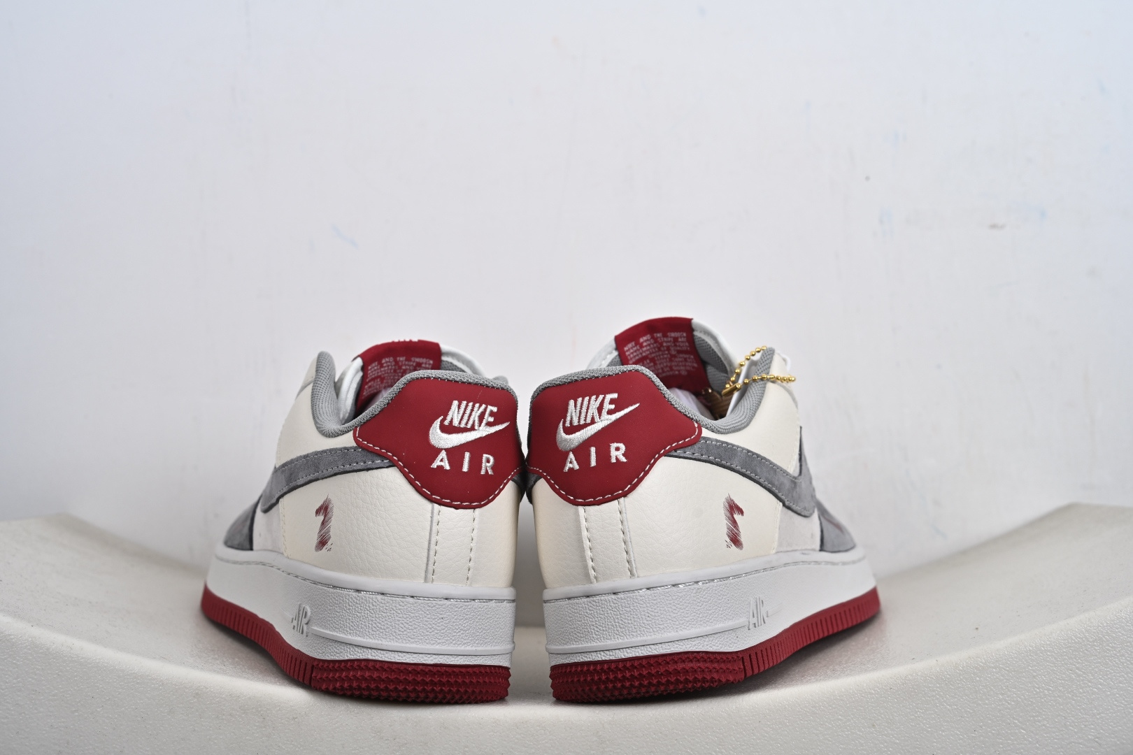 NIke Air Force 1 '07 Low 空军一号低帮 运动鞋 休闲鞋 XT6998-103