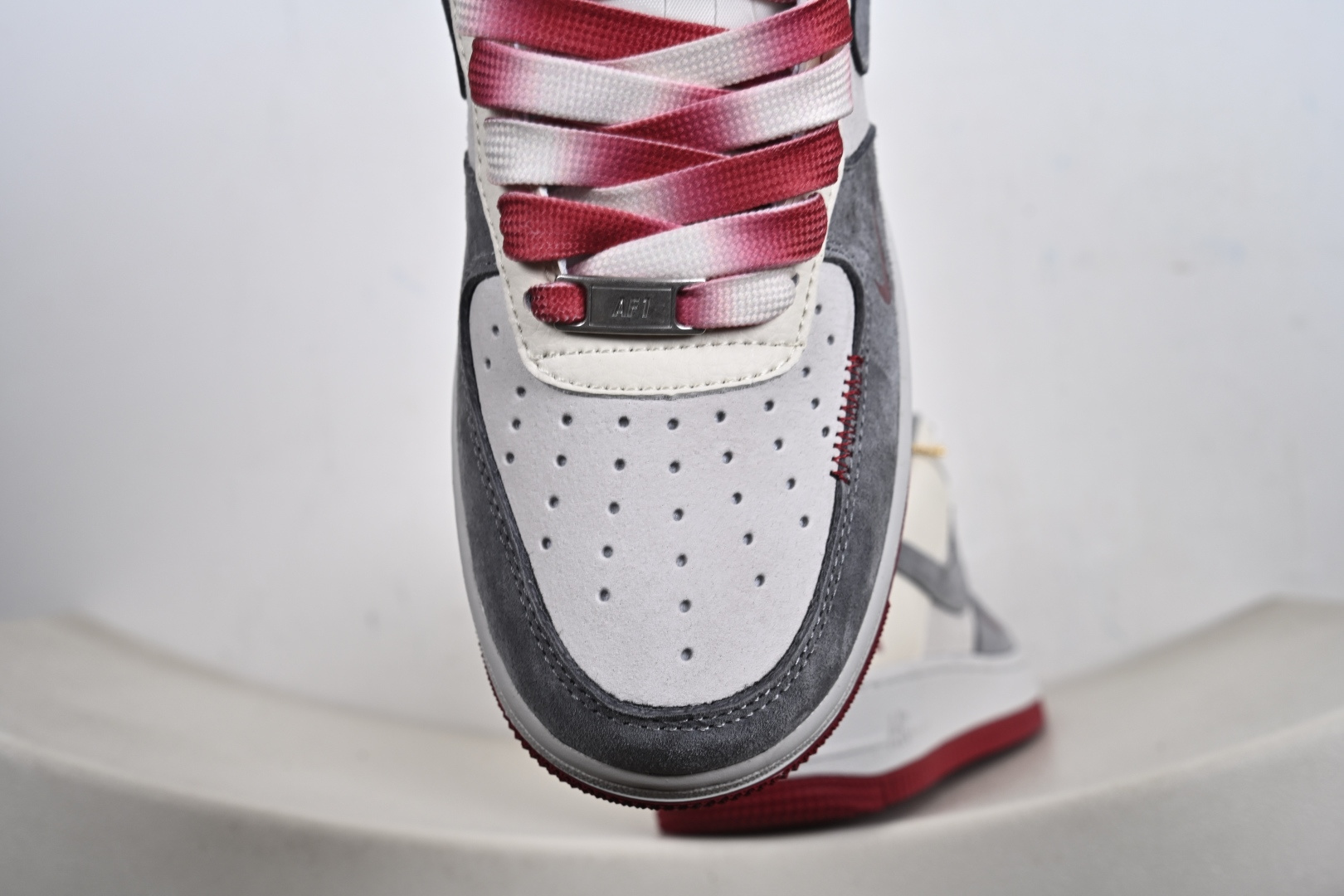 NIke Air Force 1 '07 Low 空军一号低帮 运动鞋 休闲鞋 XT6998-103