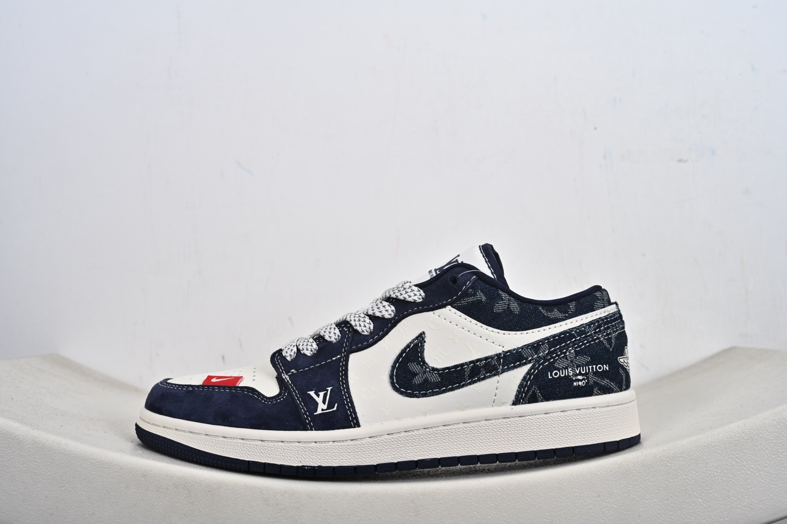 200 Nike Jordan Air Jordan 1 高端定制 低帮 复古 减震 防滑 耐磨 篮球鞋 YX5066-305-Chinese UA Cheap High Quatity Brand Clothes Bags handbags Sneakers wholesale wholesaler seller from China Factory suppliers Fashion Clothing Shoes best Quality Beautiful Price 200 Nike Jordan Air Jordan 1 高端定制 低帮 复古 减震 防滑 耐磨 篮球鞋 YX5066-305