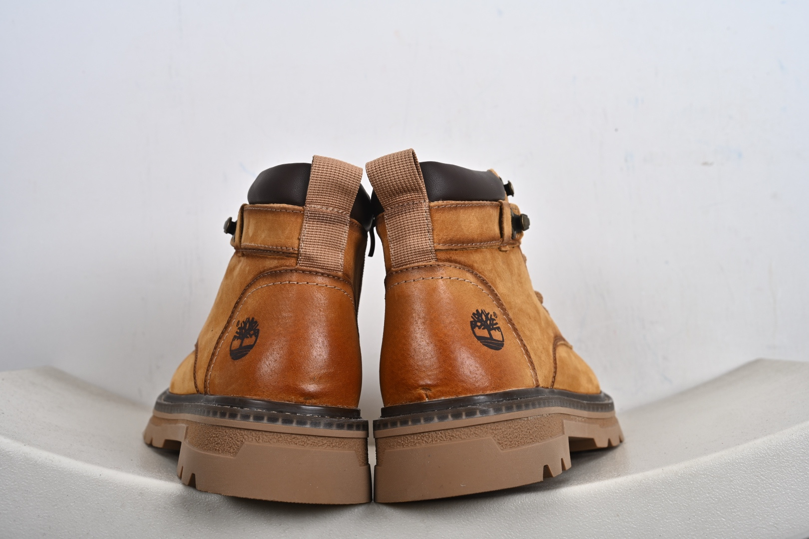 240 Timberland添柏岚/天伯伦 2025秋冬新品 (毛绒内里保暖锁热) TB10032-Chinese UA Cheap High Quatity Brand Clothes Bags handbags Sneakers wholesale wholesaler seller from China Factory suppliers Fashion Clothing Shoes best Quality Beautiful Price 240 Timberland添柏岚/天伯伦 2025秋冬新品 (毛绒内里保暖锁热) TB10032