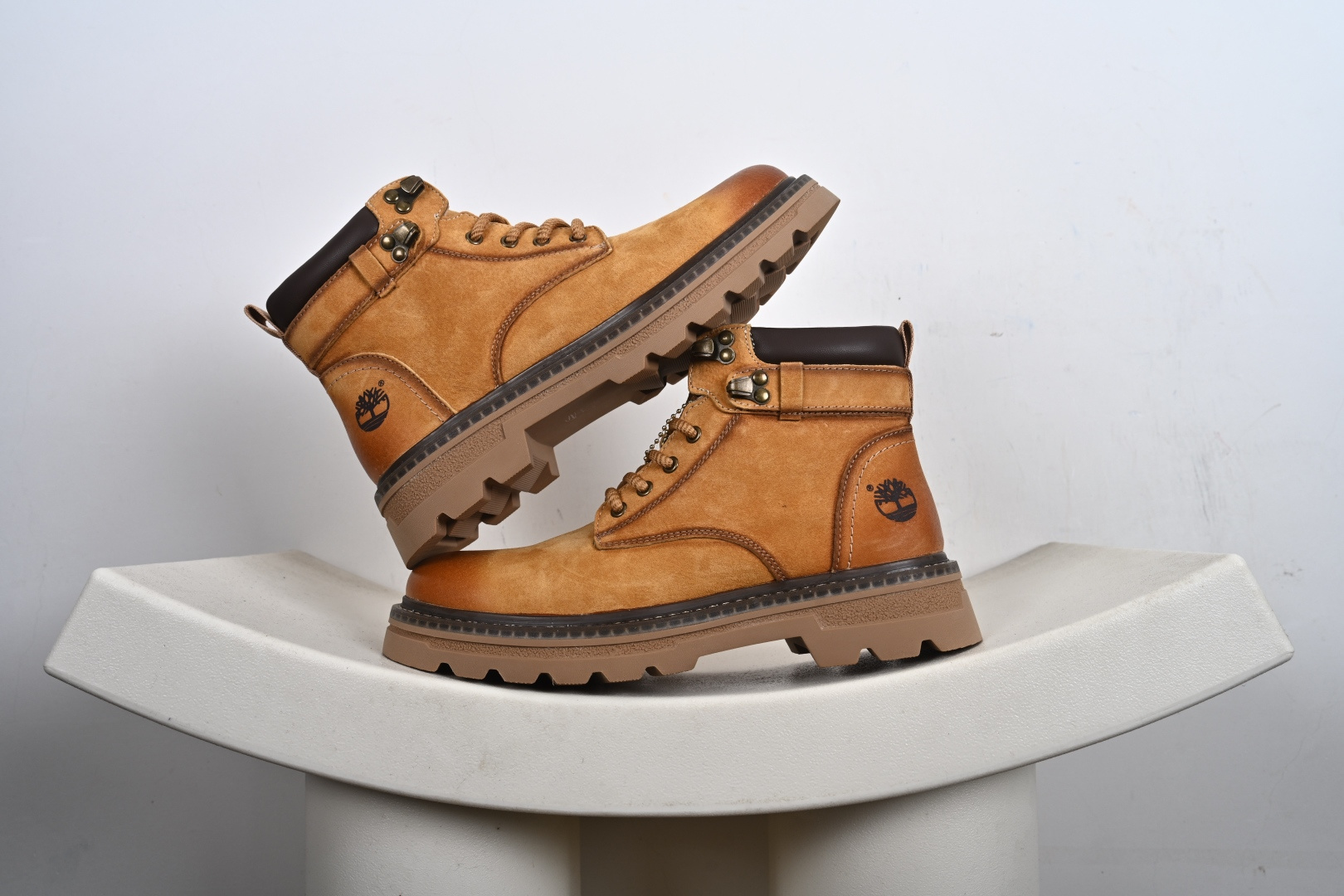 240 Timberland添柏岚/天伯伦 2025秋冬新品 (毛绒内里保暖锁热) TB10032-Chinese UA Cheap High Quatity Brand Clothes Bags handbags Sneakers wholesale wholesaler seller from China Factory suppliers Fashion Clothing Shoes best Quality Beautiful Price 240 Timberland添柏岚/天伯伦 2025秋冬新品 (毛绒内里保暖锁热) TB10032