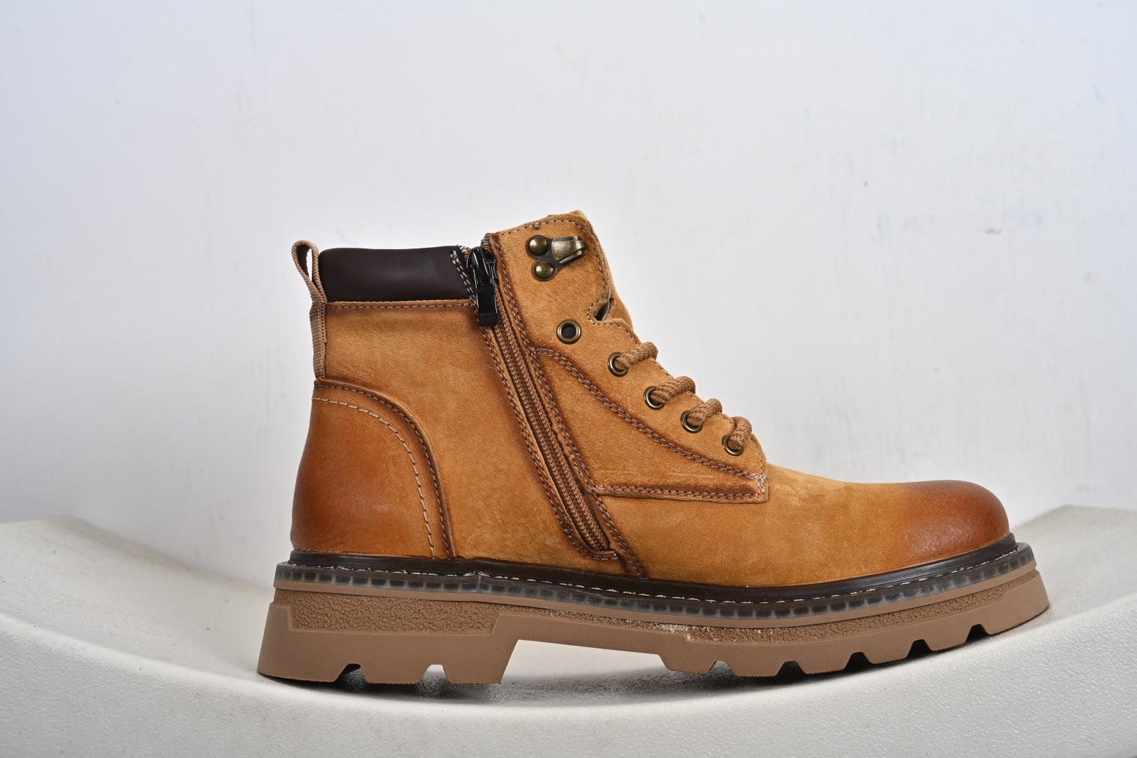 240 Timberland添柏岚/天伯伦 2025秋冬新品 (毛绒内里保暖锁热) TB10032-Chinese UA Cheap High Quatity Brand Clothes Bags handbags Sneakers wholesale wholesaler seller from China Factory suppliers Fashion Clothing Shoes best Quality Beautiful Price 240 Timberland添柏岚/天伯伦 2025秋冬新品 (毛绒内里保暖锁热) TB10032