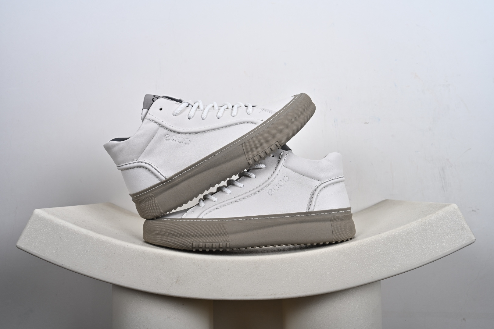 320 ECCO爱步 秋冬新款 柔酷系列 502316 中帮休闲板鞋-Chinese UA Cheap High Quatity Brand Clothes Bags handbags Sneakers wholesale wholesaler seller from China Factory suppliers Fashion Clothing Shoes best Quality Beautiful Price 320 ECCO爱步 秋冬新款 柔酷系列 502316 中帮休闲板鞋