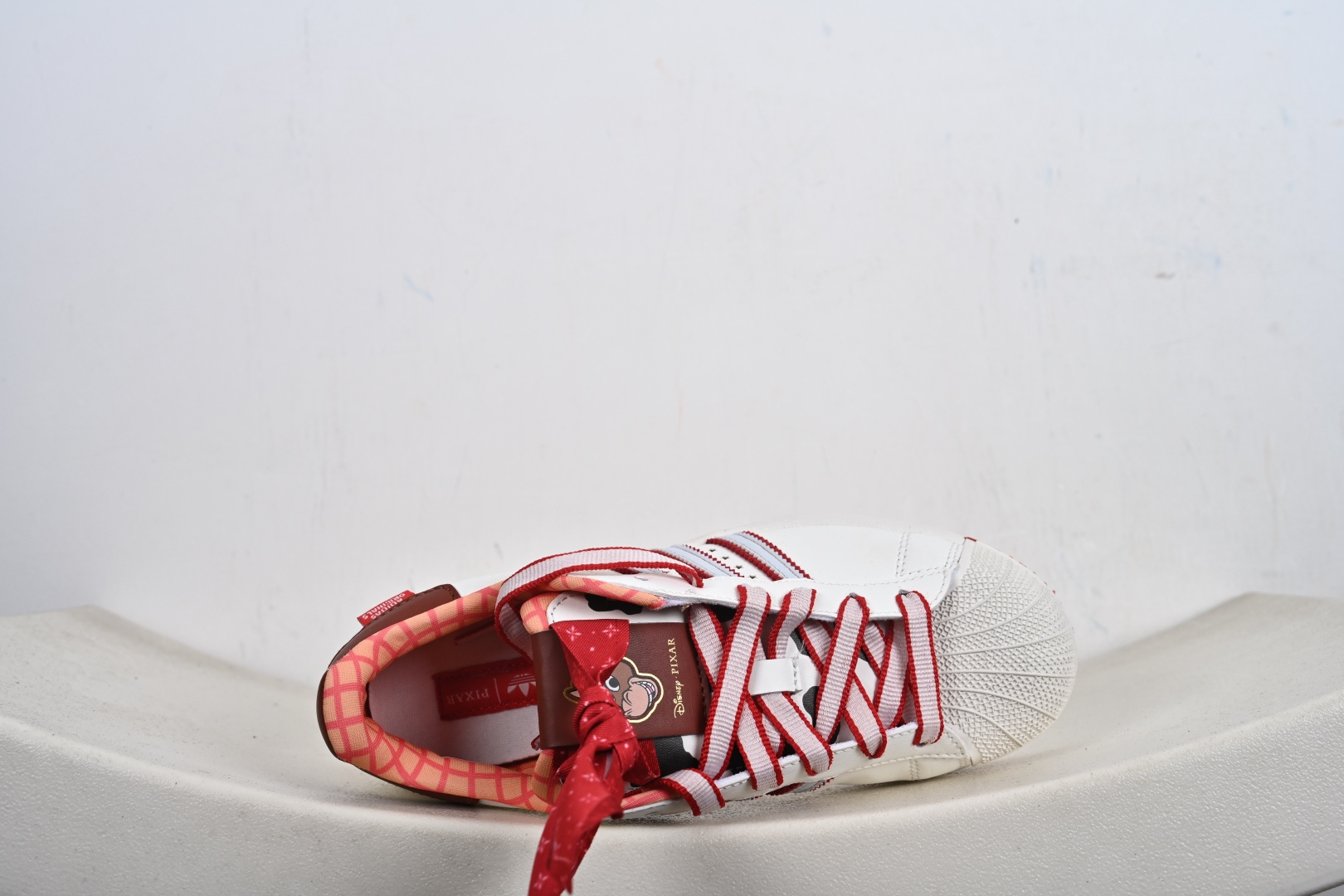 130 Adidas Original Superstar 2 迪斯尼联名阿迪达斯 低帮 KK4472-Chinese UA Cheap High Quatity Brand Clothes Bags handbags Sneakers wholesale wholesaler seller from China Factory suppliers Fashion Clothing Shoes best Quality Beautiful Price 130 Adidas Original Superstar 2 迪斯尼联名阿迪达斯 低帮 KK4472