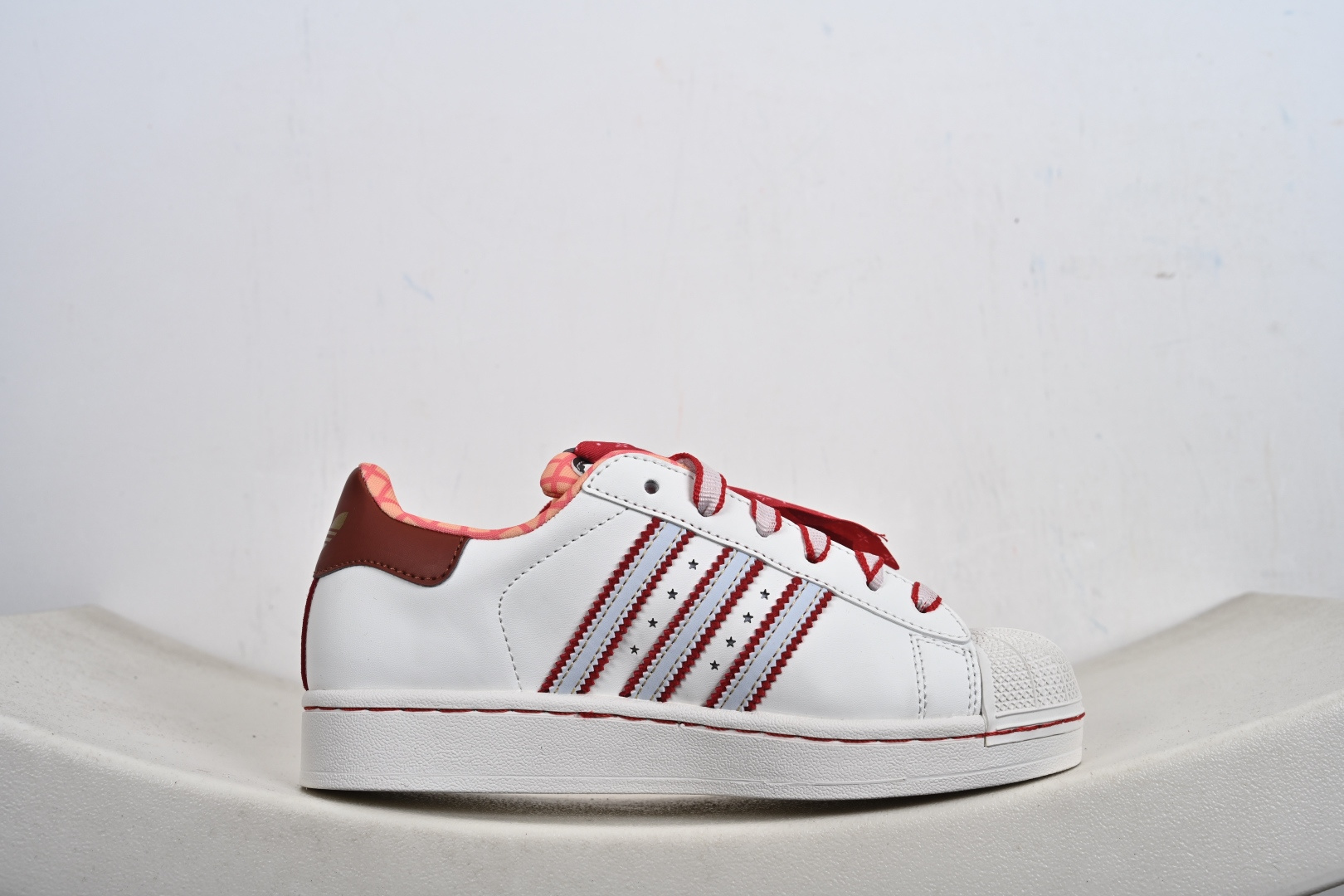 130 Adidas Original Superstar 2 迪斯尼联名阿迪达斯 低帮 KK4472-Chinese UA Cheap High Quatity Brand Clothes Bags handbags Sneakers wholesale wholesaler seller from China Factory suppliers Fashion Clothing Shoes best Quality Beautiful Price 130 Adidas Original Superstar 2 迪斯尼联名阿迪达斯 低帮 KK4472