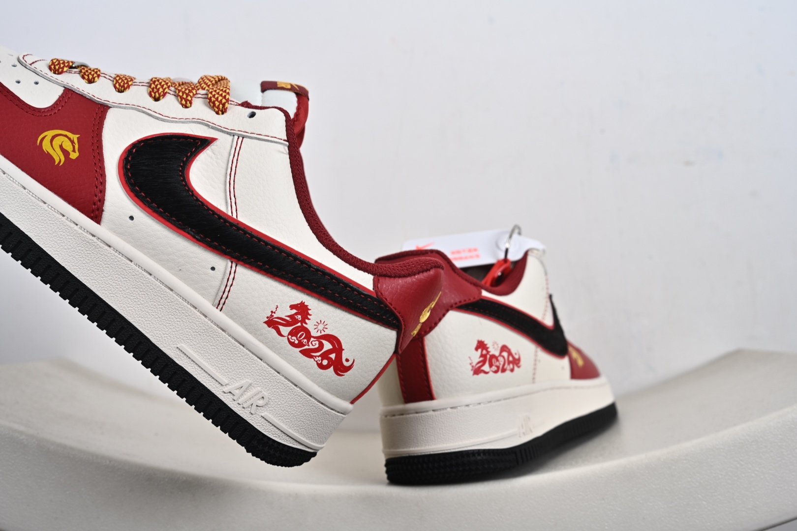 240 Nike Air Force1 07 low 马年限定 JY6988-118