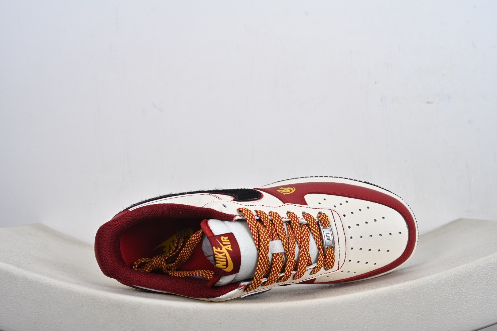 240 Nike Air Force1 07 low 马年限定 JY6988-118