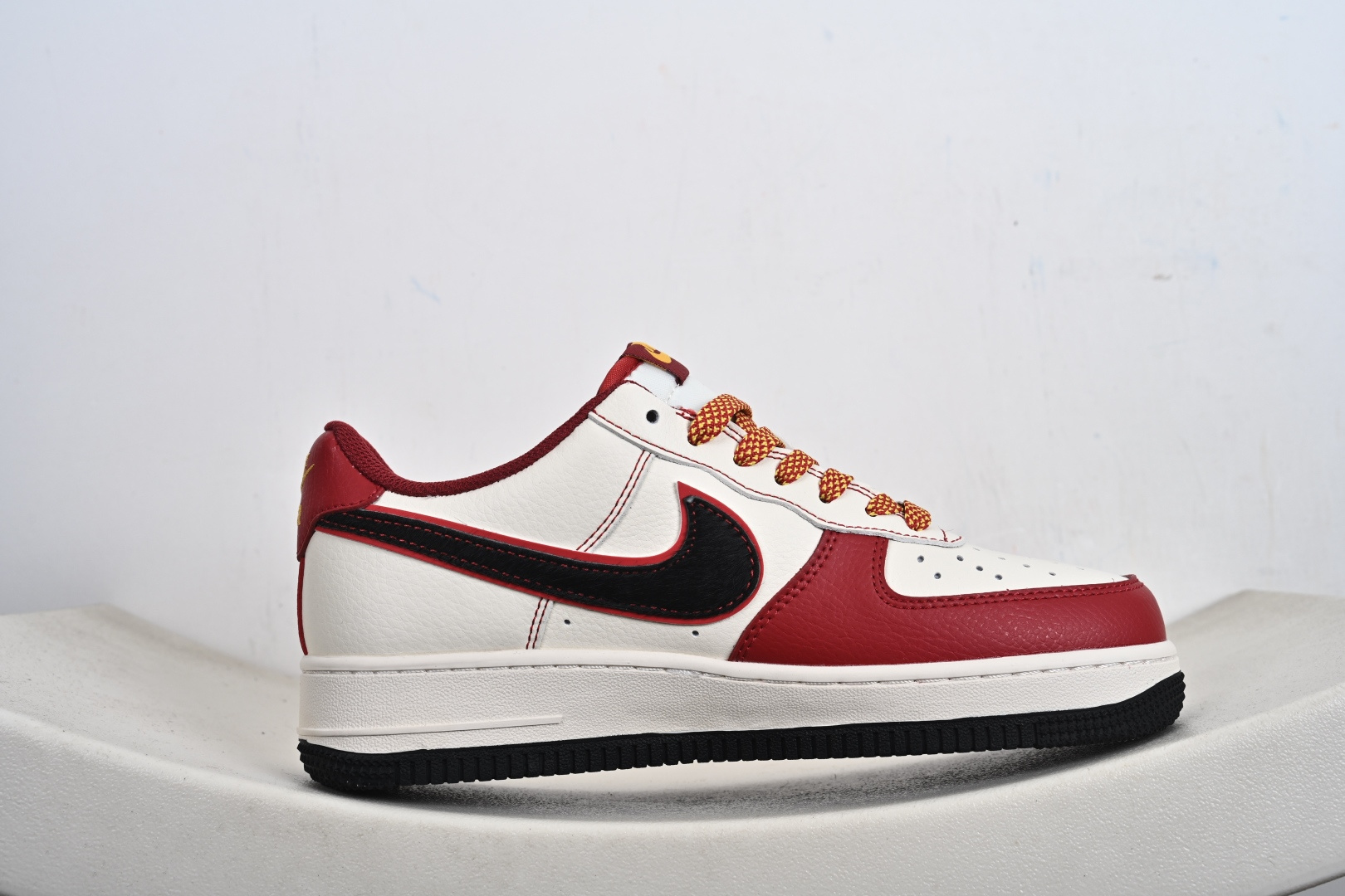240 Nike Air Force1 07 low 马年限定 JY6988-118