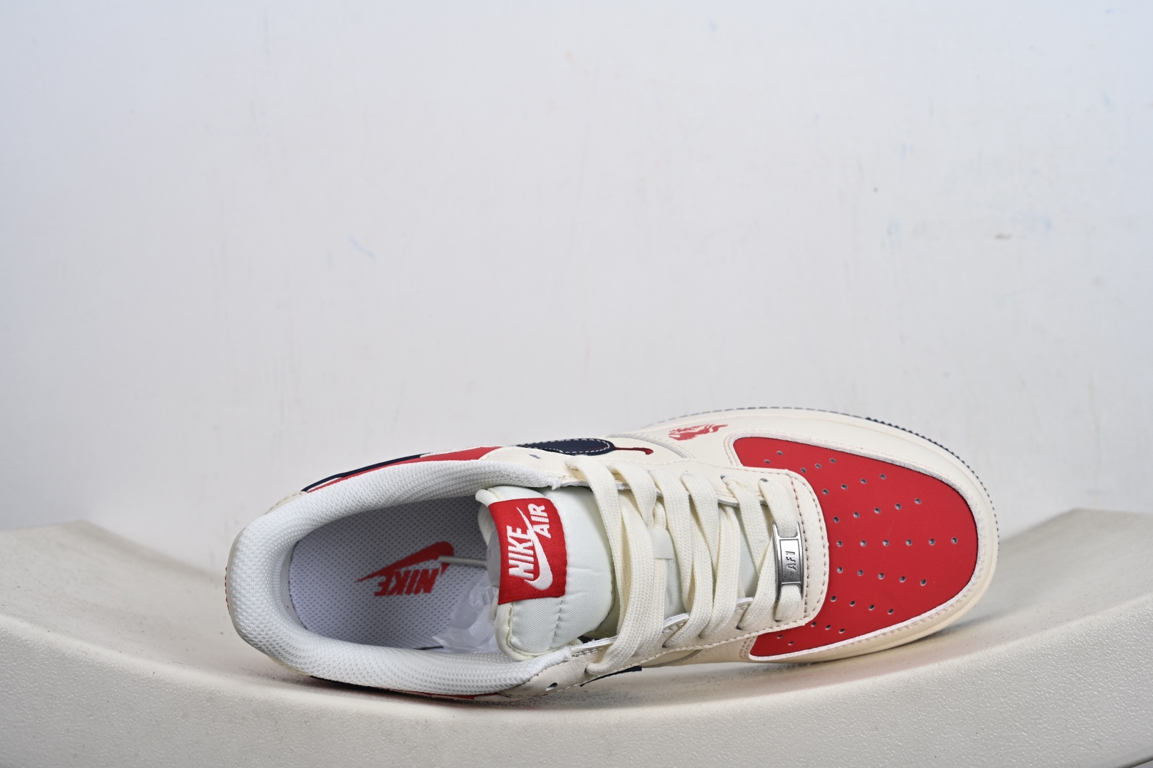 240 Nike Air Force1 07 low 马年限定 SD6868-137