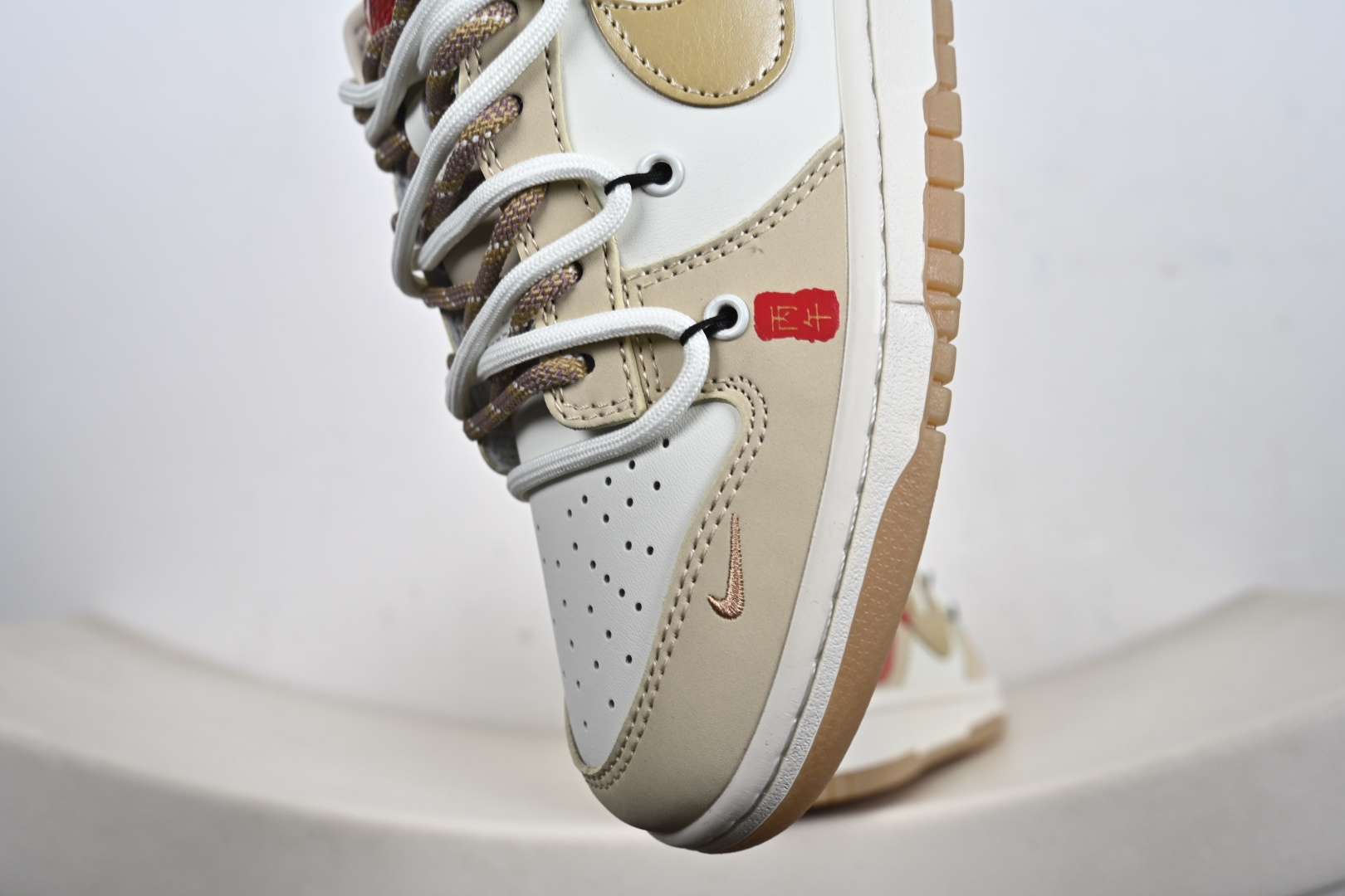 280 Nike Dunk Low Retro ‘马年限定’低帮休闲运动板鞋 YX5066-C91-Chinese UA Cheap High Quatity Brand Clothes Bags handbags Sneakers wholesale wholesaler seller from China Factory suppliers Fashion Clothing Shoes best Quality Beautiful Price 280 Nike Dunk Low Retro ‘马年限定’低帮休闲运动板鞋 YX5066-C91
