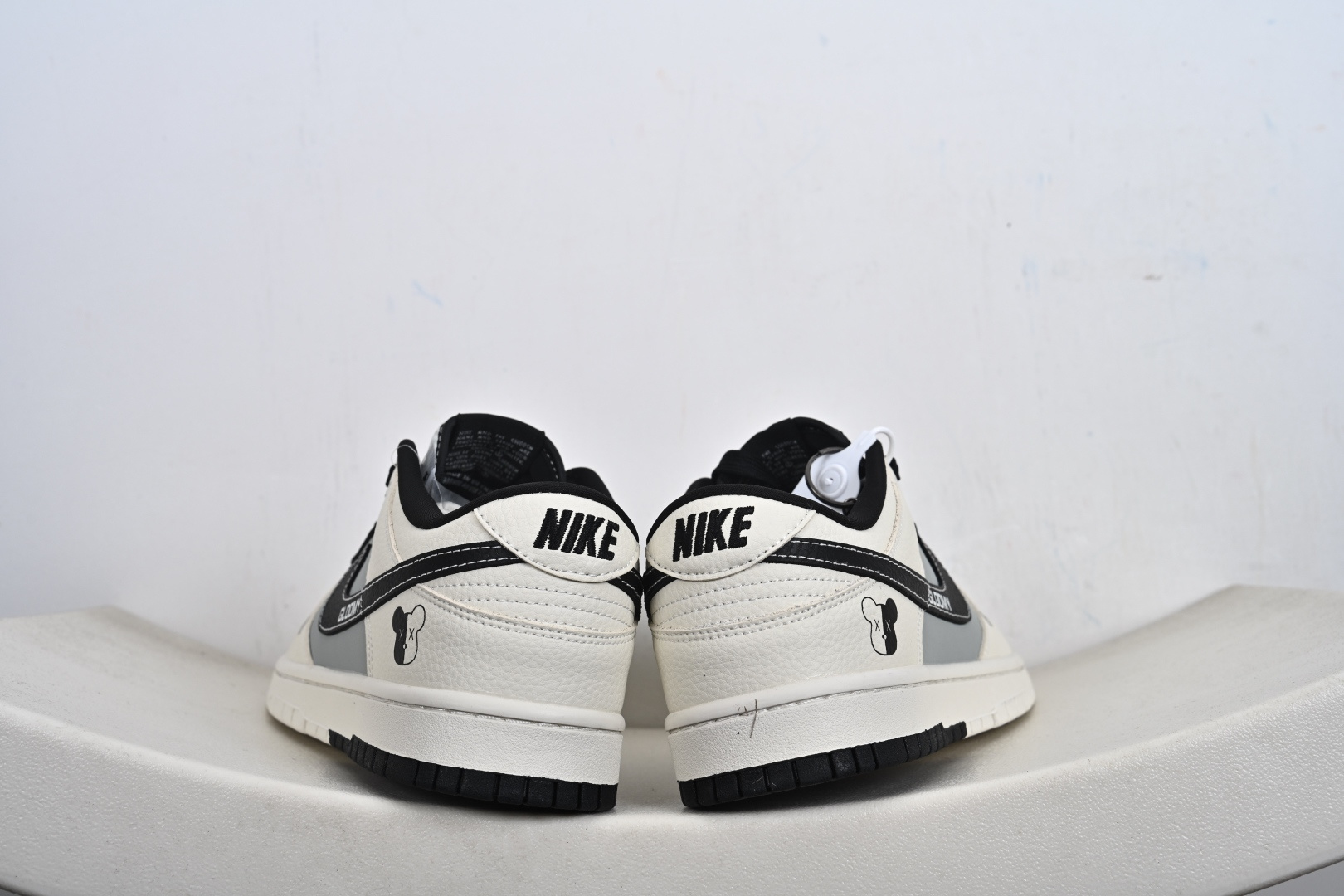 260 Nike Dunk Low Retro ‘联名款’低帮休闲运动板鞋 TX1688-017-Chinese UA Cheap High Quatity Brand Clothes Bags handbags Sneakers wholesale wholesaler seller from China Factory suppliers Fashion Clothing Shoes best Quality Beautiful Price 260 Nike Dunk Low Retro ‘联名款’低帮休闲运动板鞋 TX1688-017