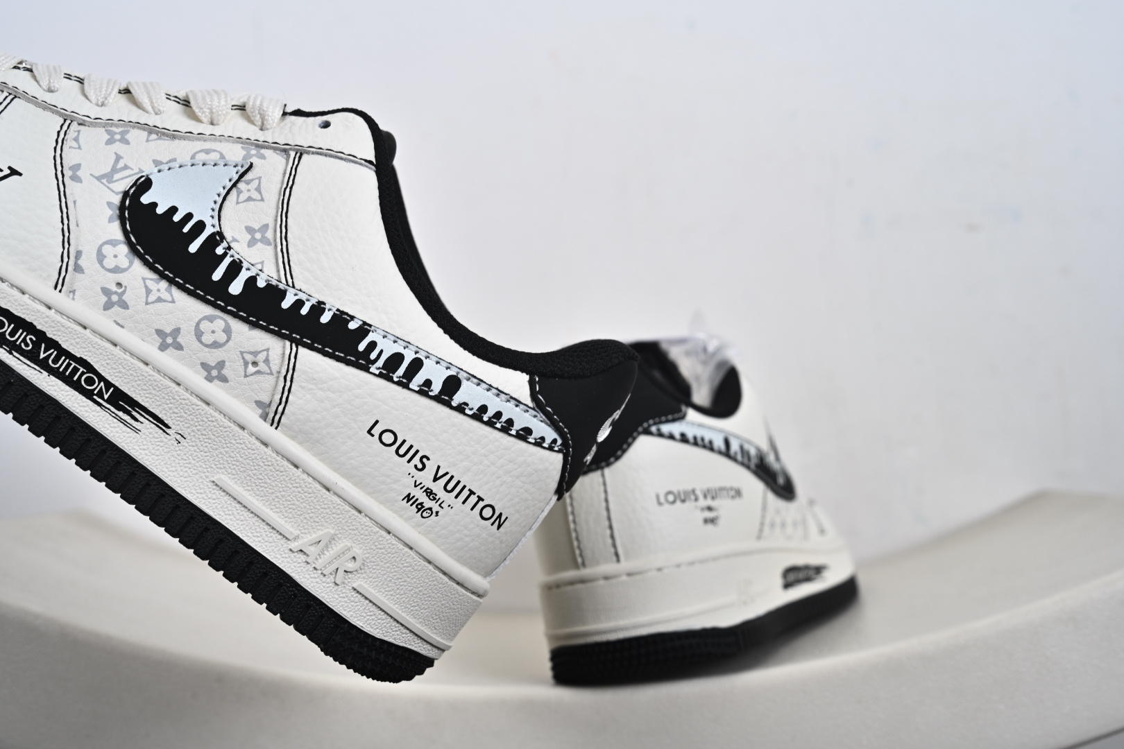 240 Nike Air Force 1'07 Low 经典白黑配色 空军一号低帮休闲板鞋 KG6699-F31-Chinese UA Cheap High Quatity Brand Clothes Bags handbags Sneakers wholesale wholesaler seller from China Factory suppliers Fashion Clothing Shoes best Quality Beautiful Price 240 Nike Air Force 1'07 Low 经典白黑配色 空军一号低帮休闲板鞋 KG6699-F31