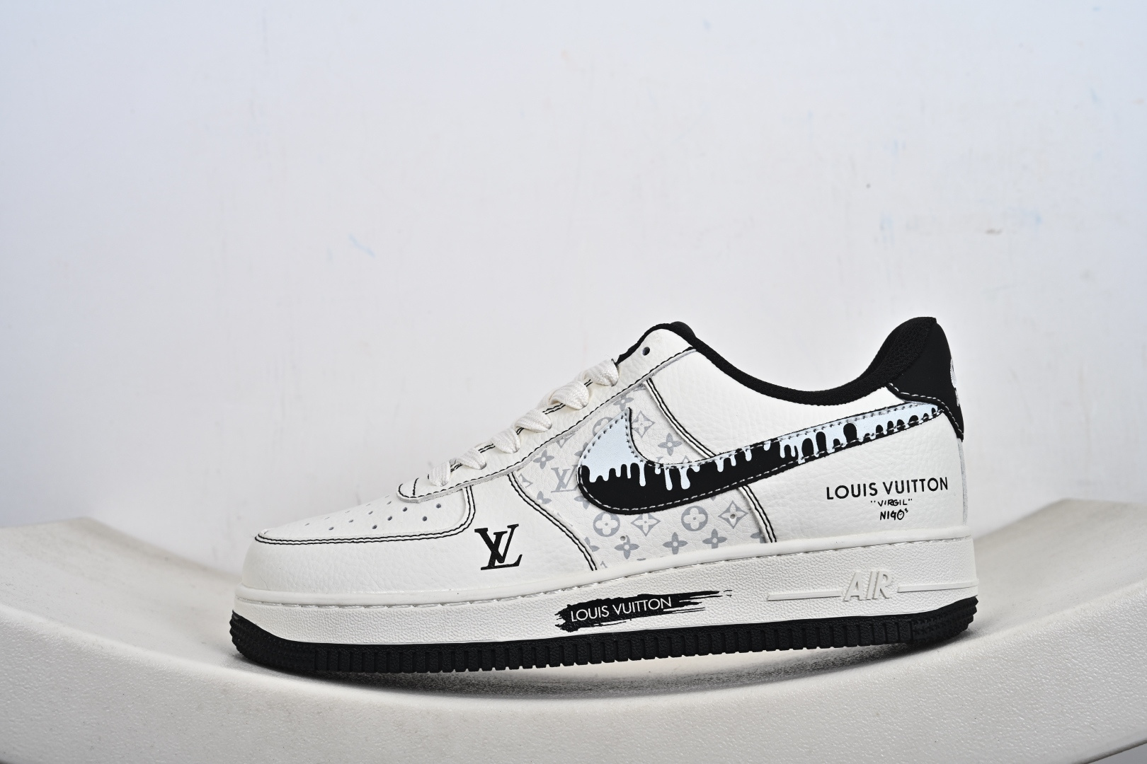 240 Nike Air Force 1'07 Low 经典白黑配色 空军一号低帮休闲板鞋 KG6699-F31-Chinese UA Cheap High Quatity Brand Clothes Bags handbags Sneakers wholesale wholesaler seller from China Factory suppliers Fashion Clothing Shoes best Quality Beautiful Price 240 Nike Air Force 1'07 Low 经典白黑配色 空军一号低帮休闲板鞋 KG6699-F31