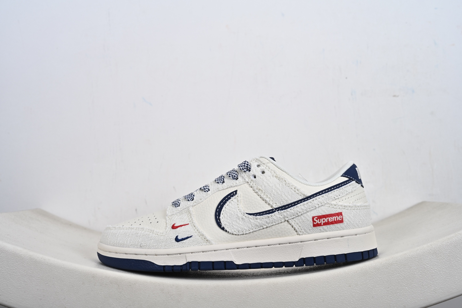 260 定制版 Nike Dunk Low Retro SUP联名 周年高端定制 低帮休闲板鞋 JP1628-034-Chinese UA Cheap High Quatity Brand Clothes Bags handbags Sneakers wholesale wholesaler seller from China Factory suppliers Fashion Clothing Shoes best Quality Beautiful Price 260 定制版 Nike Dunk Low Retro SUP联名 周年高端定制 低帮休闲板鞋 JP1628-034