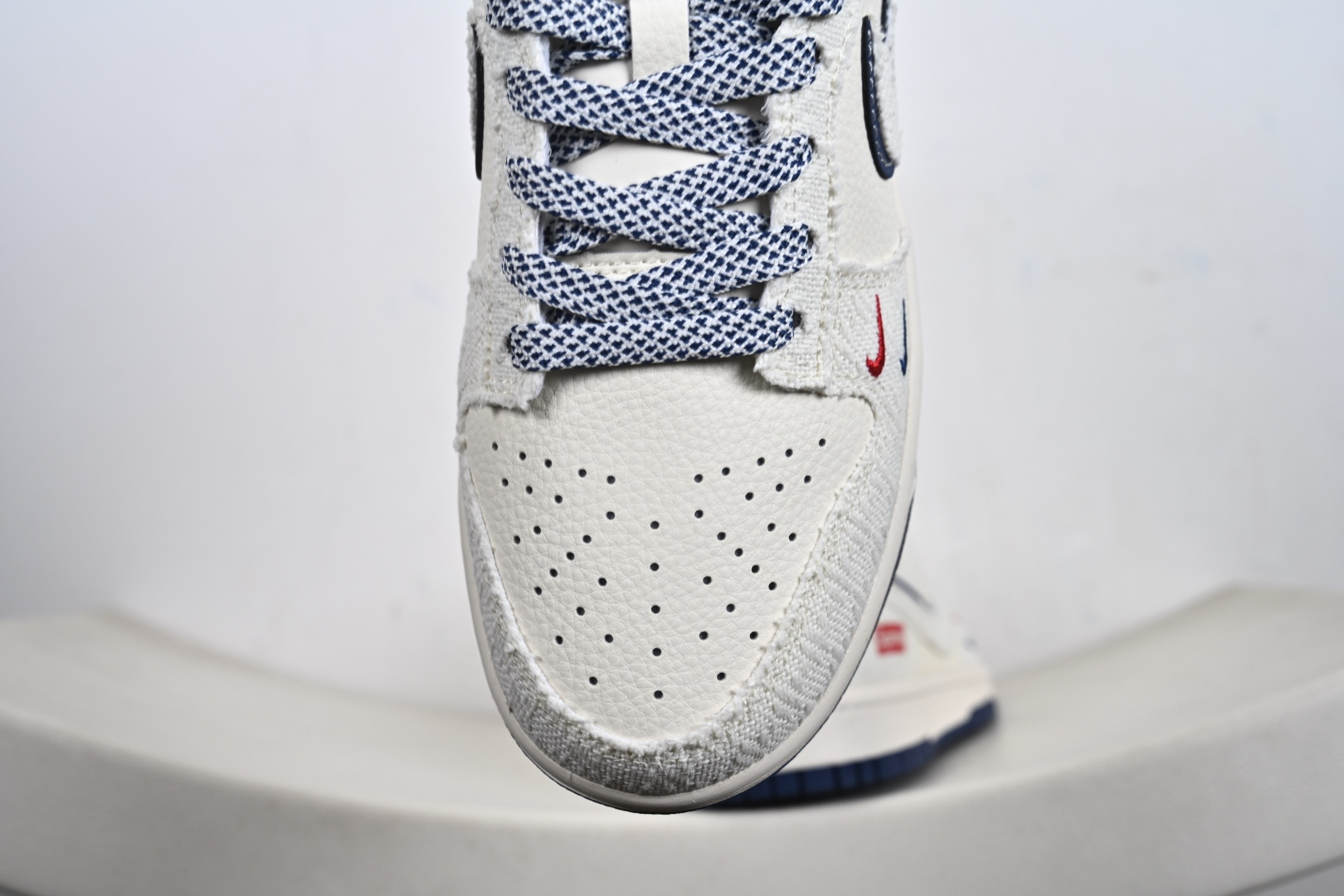260 定制版 Nike Dunk Low Retro SUP联名 周年高端定制 低帮休闲板鞋 JP1628-034-Chinese UA Cheap High Quatity Brand Clothes Bags handbags Sneakers wholesale wholesaler seller from China Factory suppliers Fashion Clothing Shoes best Quality Beautiful Price 260 定制版 Nike Dunk Low Retro SUP联名 周年高端定制 低帮休闲板鞋 JP1628-034