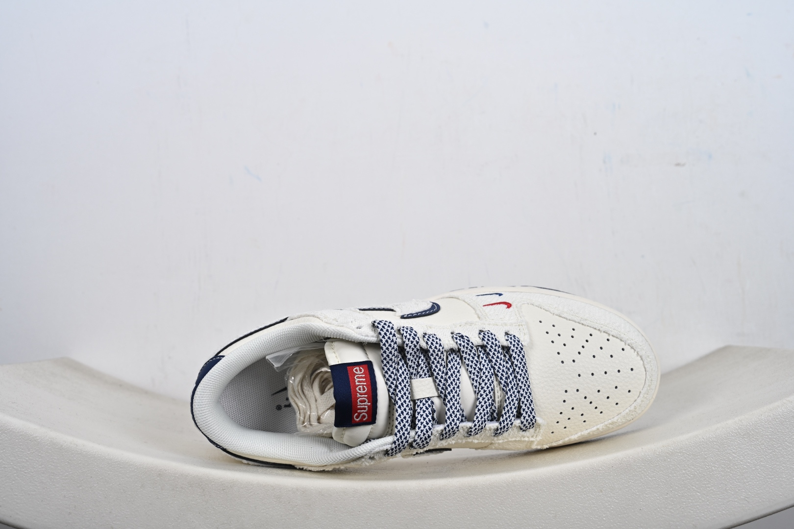 260 定制版 Nike Dunk Low Retro SUP联名 周年高端定制 低帮休闲板鞋 JP1628-034-Chinese UA Cheap High Quatity Brand Clothes Bags handbags Sneakers wholesale wholesaler seller from China Factory suppliers Fashion Clothing Shoes best Quality Beautiful Price 260 定制版 Nike Dunk Low Retro SUP联名 周年高端定制 低帮休闲板鞋 JP1628-034