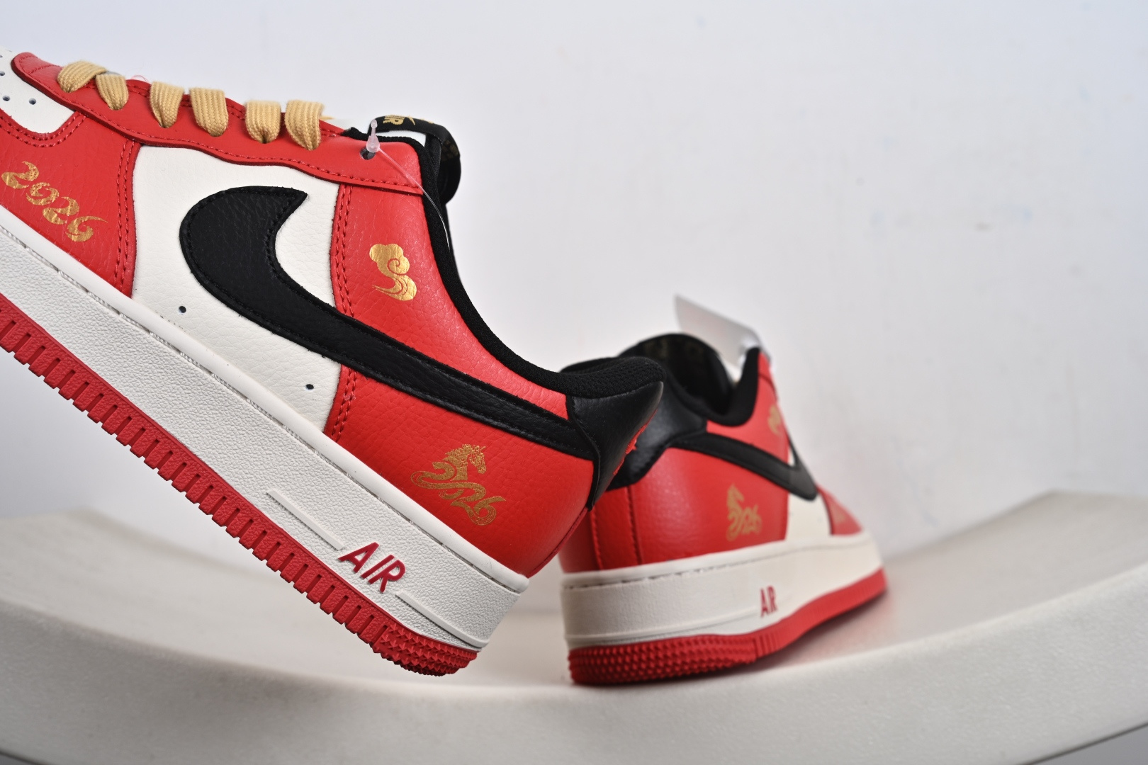 240 定制版 Nike Air Force 1'07 Low 马年限定 空军一号低帮休闲板鞋 XD0028-005-Chinese UA Cheap High Quatity Brand Clothes Bags handbags Sneakers wholesale wholesaler seller from China Factory suppliers Fashion Clothing Shoes best Quality Beautiful Price 240 定制版 Nike Air Force 1'07 Low 马年限定 空军一号低帮休闲板鞋 XD0028-005