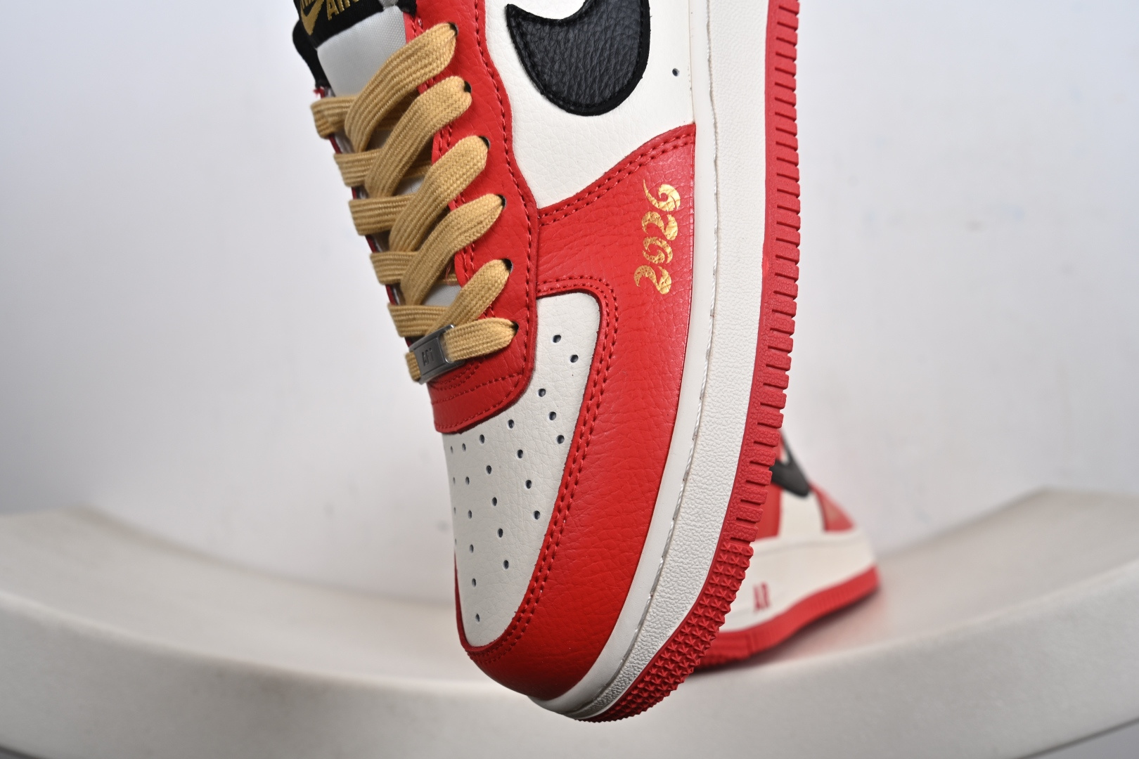 240 定制版 Nike Air Force 1'07 Low 马年限定 空军一号低帮休闲板鞋 XD0028-005-Chinese UA Cheap High Quatity Brand Clothes Bags handbags Sneakers wholesale wholesaler seller from China Factory suppliers Fashion Clothing Shoes best Quality Beautiful Price 240 定制版 Nike Air Force 1'07 Low 马年限定 空军一号低帮休闲板鞋 XD0028-005
