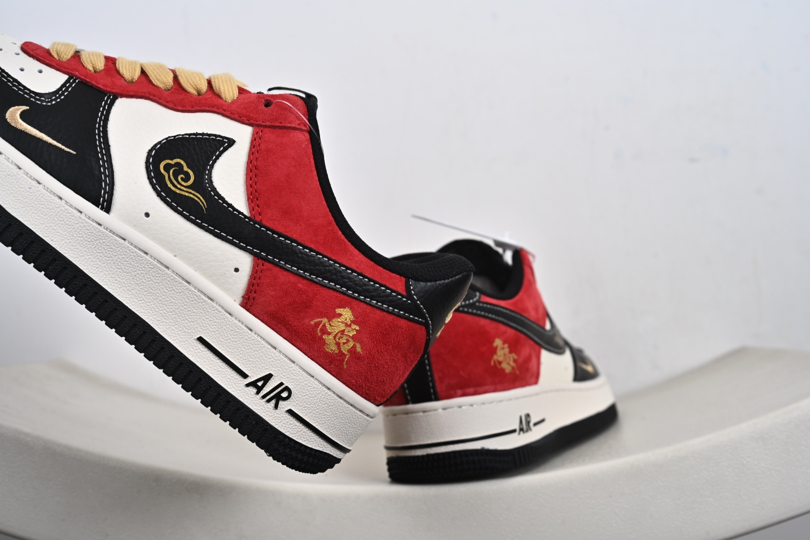 240 定制版 Nike Air Force 1'07 Low 马年限定 空军一号低帮休闲板鞋 XD0028-004