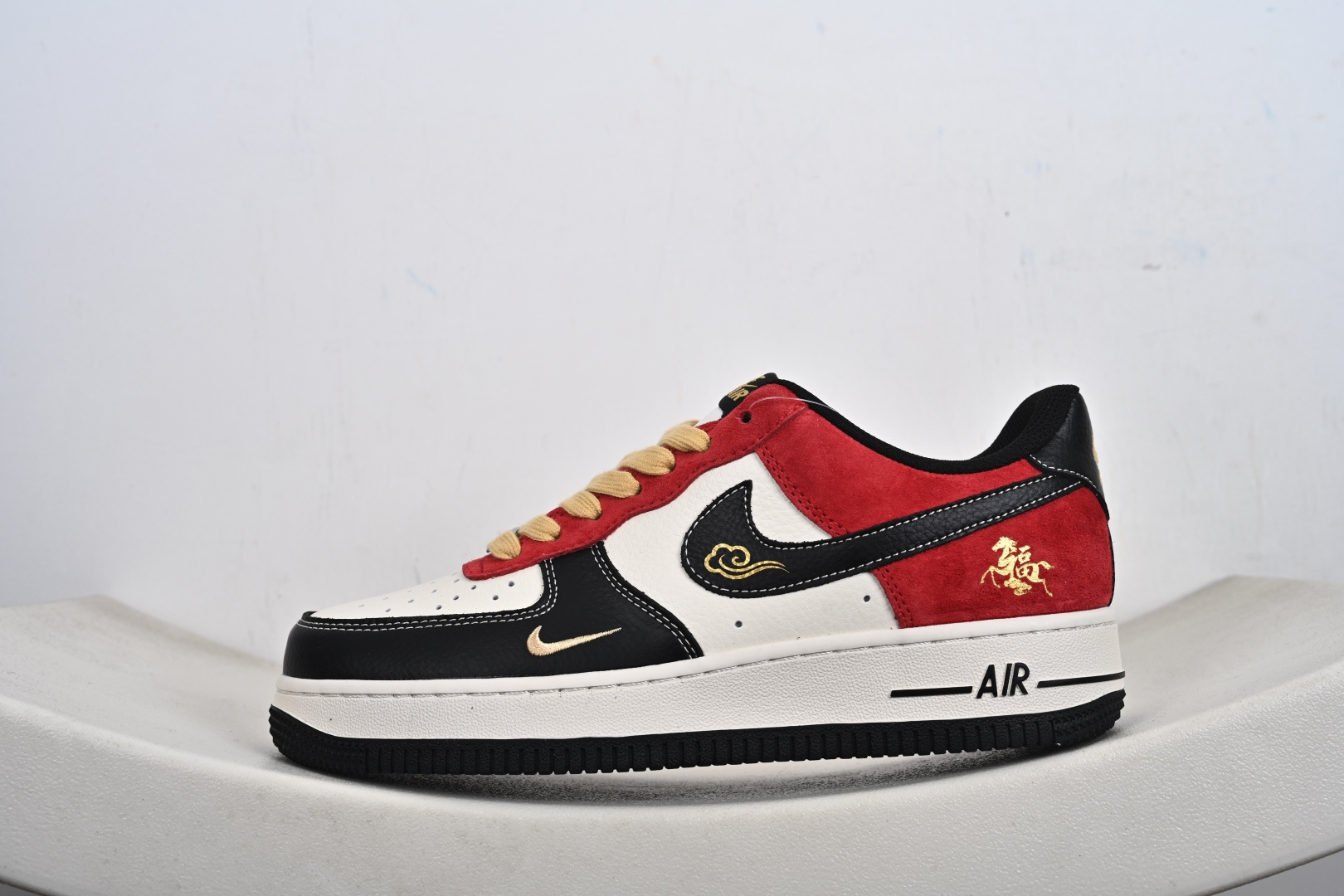 240 定制版 Nike Air Force 1'07 Low 马年限定 空军一号低帮休闲板鞋 XD0028-004