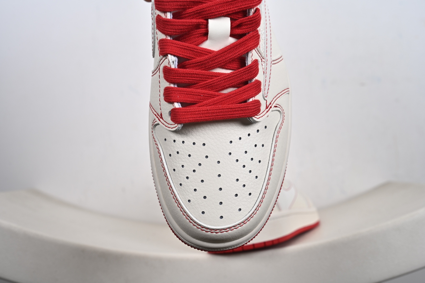 240 Nike Air Jordan 1 x Travis Scott AJ1倒勾 乔一倒钩 ‘马年限定’低帮文化篮球鞋 XT6998-159