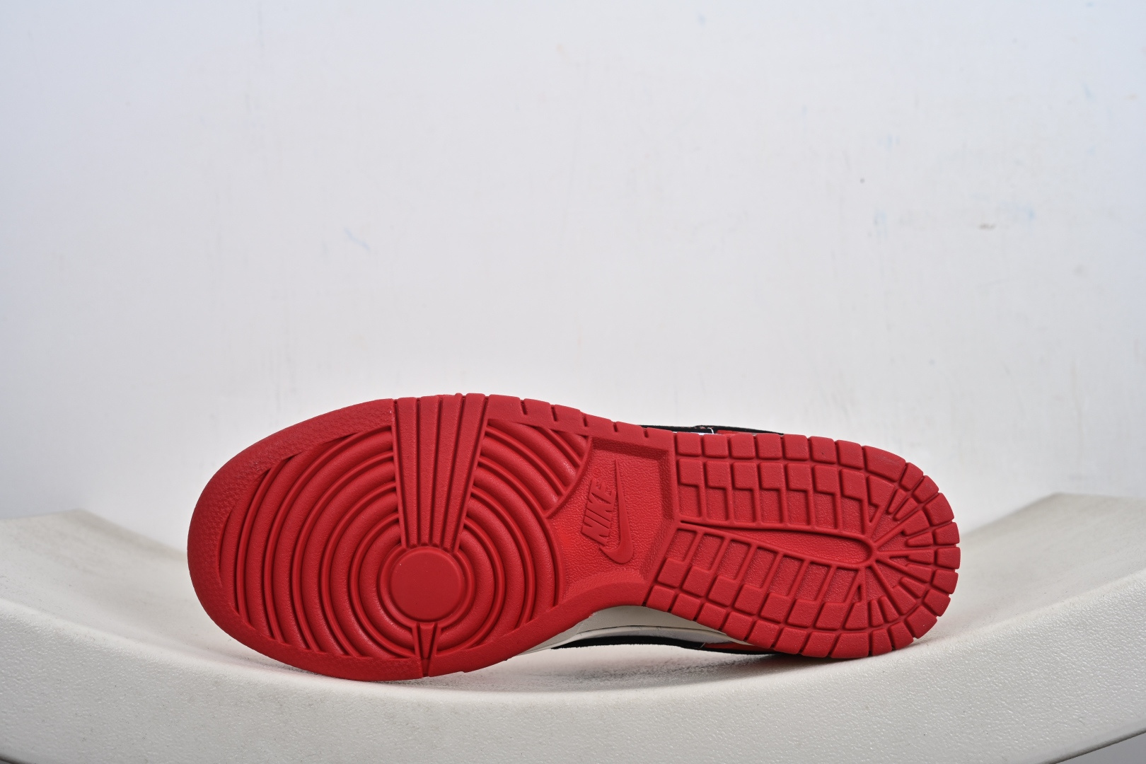 240 Dunk Low Retro ‘马年限定’低帮休闲运动板鞋 YX5066-399-Chinese UA Cheap High Quatity Brand Clothes Bags handbags Sneakers wholesale wholesaler seller from China Factory suppliers Fashion Clothing Shoes best Quality Beautiful Price 240 Dunk Low Retro ‘马年限定’低帮休闲运动板鞋 YX5066-399