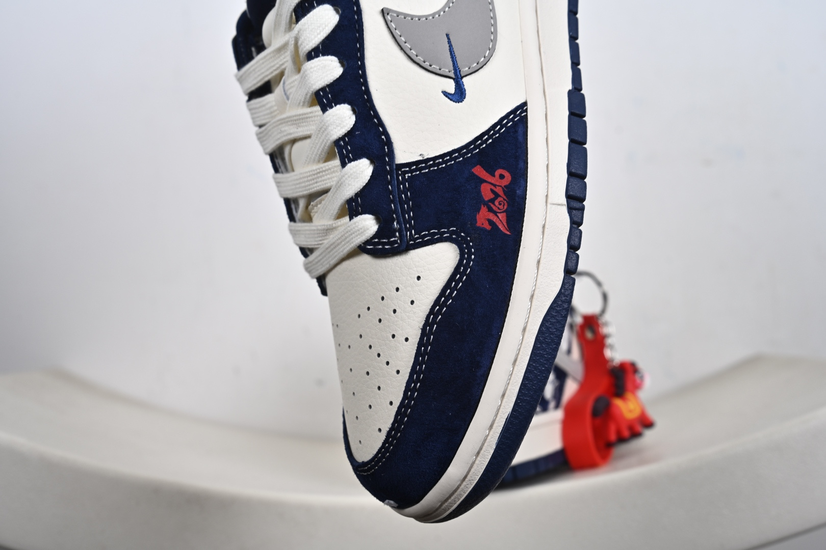 240 定制版 Nike Dunk Low Retro 马年限定 周年高端定制 低帮休闲板鞋 FF9989-025-Chinese UA Cheap High Quatity Brand Clothes Bags handbags Sneakers wholesale wholesaler seller from China Factory suppliers Fashion Clothing Shoes best Quality Beautiful Price 240 定制版 Nike Dunk Low Retro 马年限定 周年高端定制 低帮休闲板鞋 FF9989-025
