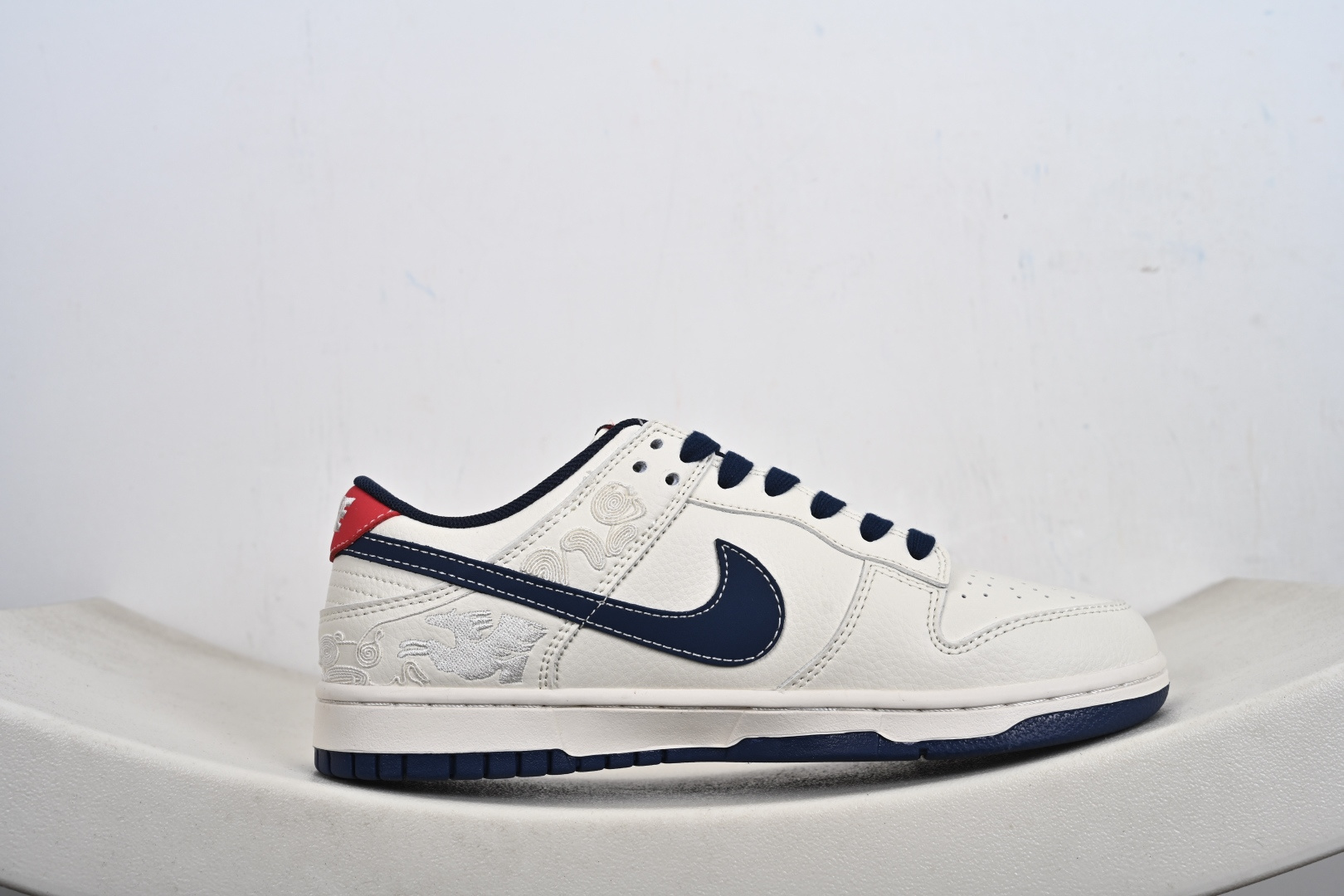240 Nike Dunk Low Retro ‘DIY高端定制’耐克 低帮休闲运动板鞋 JJ2508-601-Chinese UA Cheap High Quatity Brand Clothes Bags handbags Sneakers wholesale wholesaler seller from China Factory suppliers Fashion Clothing Shoes best Quality Beautiful Price 240 Nike Dunk Low Retro ‘DIY高端定制’耐克 低帮休闲运动板鞋 JJ2508-601