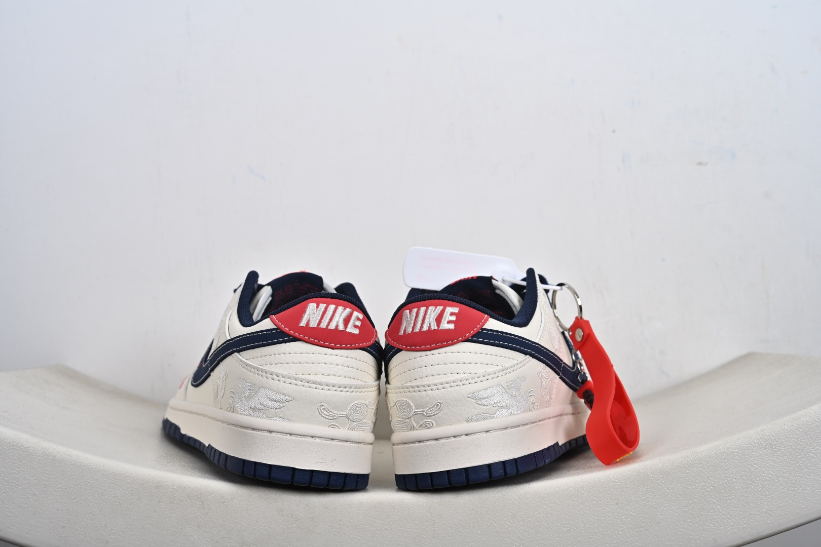 240 Nike Dunk Low Retro ‘DIY高端定制’耐克 低帮休闲运动板鞋 JJ2508-601-Chinese UA Cheap High Quatity Brand Clothes Bags handbags Sneakers wholesale wholesaler seller from China Factory suppliers Fashion Clothing Shoes best Quality Beautiful Price 240 Nike Dunk Low Retro ‘DIY高端定制’耐克 低帮休闲运动板鞋 JJ2508-601