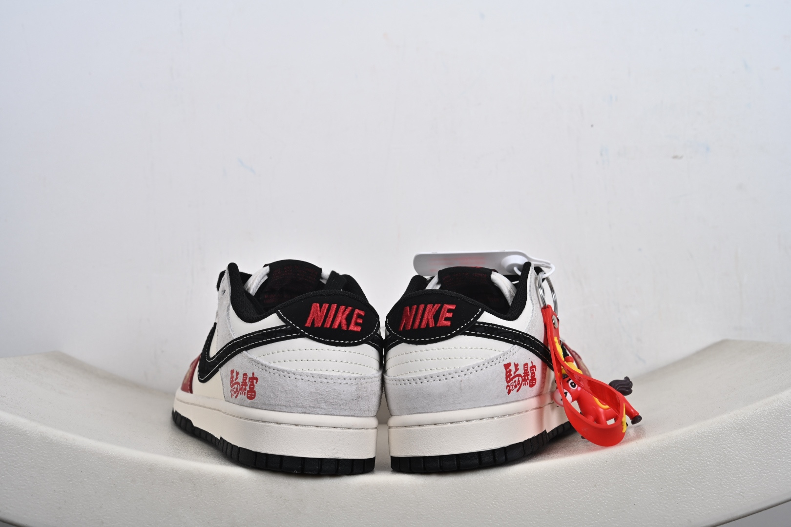 240 定制版 Nike Dunk Low Retro 马年限定 周年高端定制 低帮休闲板鞋 ZH2598-803