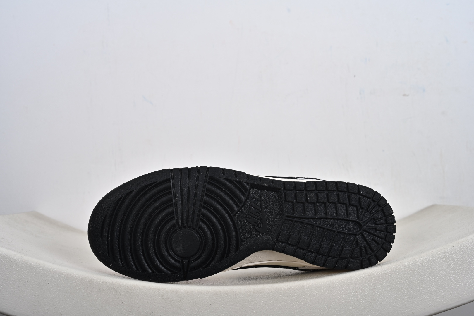 240 定制版 Nike Dunk Low Retro 马年限定 周年高端定制 低帮休闲板鞋 ZH2598-803