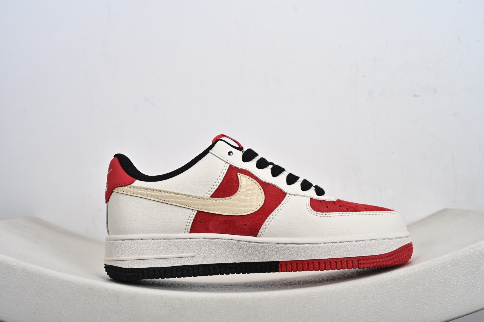 240 Air Force1 07 low 马年限定 JP2026-156