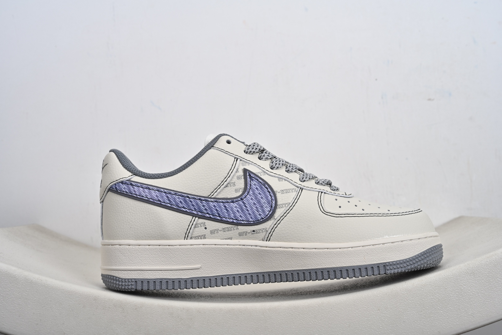 240 Nk Air Force 1'07 Low OW联名 高端定制 米白主色 空军一号低帮休闲板鞋 XY2025-008-Chinese UA Cheap High Quatity Brand Clothes Bags handbags Sneakers wholesale wholesaler seller from China Factory suppliers Fashion Clothing Shoes best Quality Beautiful Price 240 Nk Air Force 1'07 Low OW联名 高端定制 米白主色 空军一号低帮休闲板鞋 XY2025-008