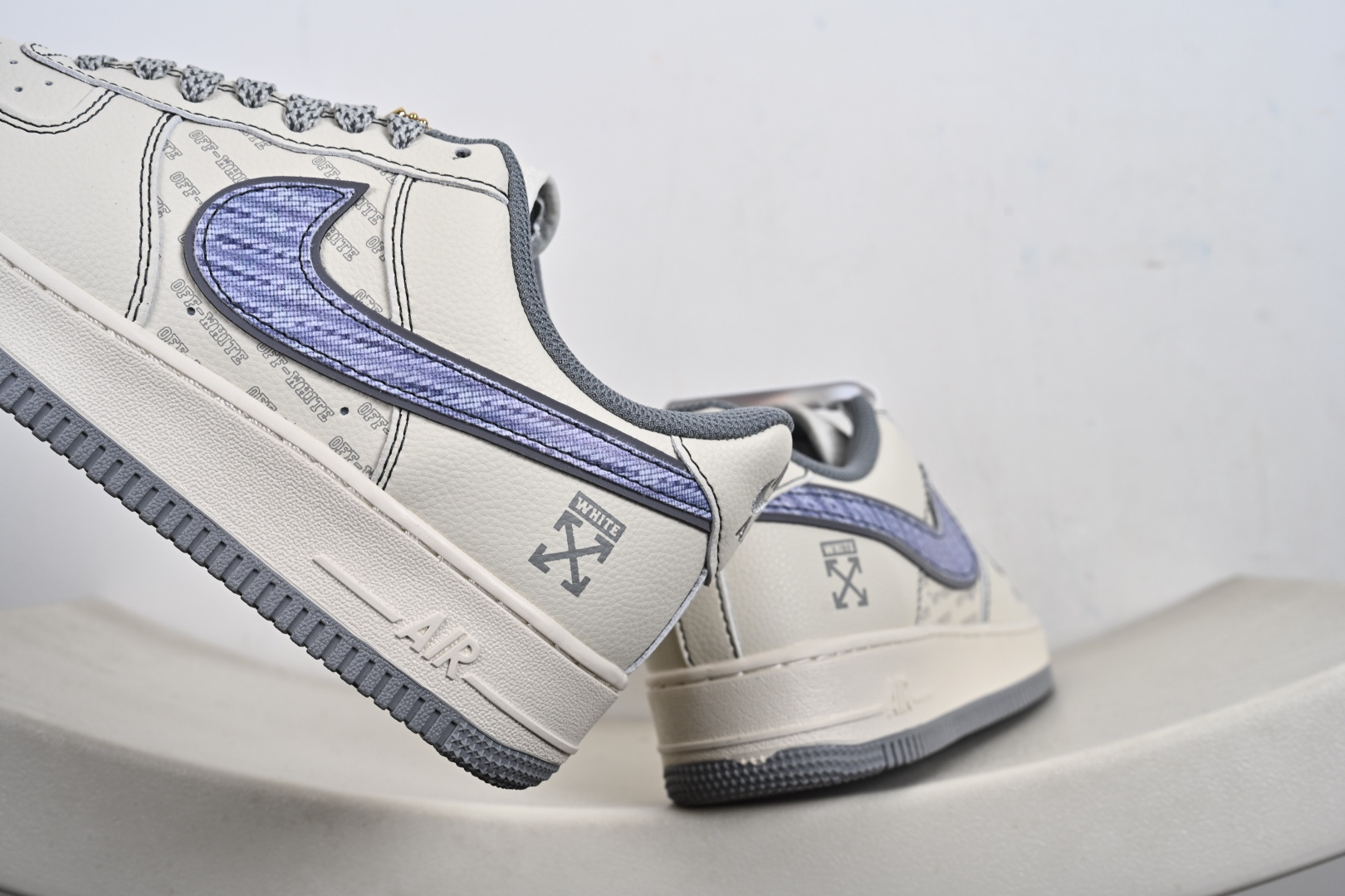240 Nk Air Force 1'07 Low OW联名 高端定制 米白主色 空军一号低帮休闲板鞋 XY2025-008-Chinese UA Cheap High Quatity Brand Clothes Bags handbags Sneakers wholesale wholesaler seller from China Factory suppliers Fashion Clothing Shoes best Quality Beautiful Price 240 Nk Air Force 1'07 Low OW联名 高端定制 米白主色 空军一号低帮休闲板鞋 XY2025-008