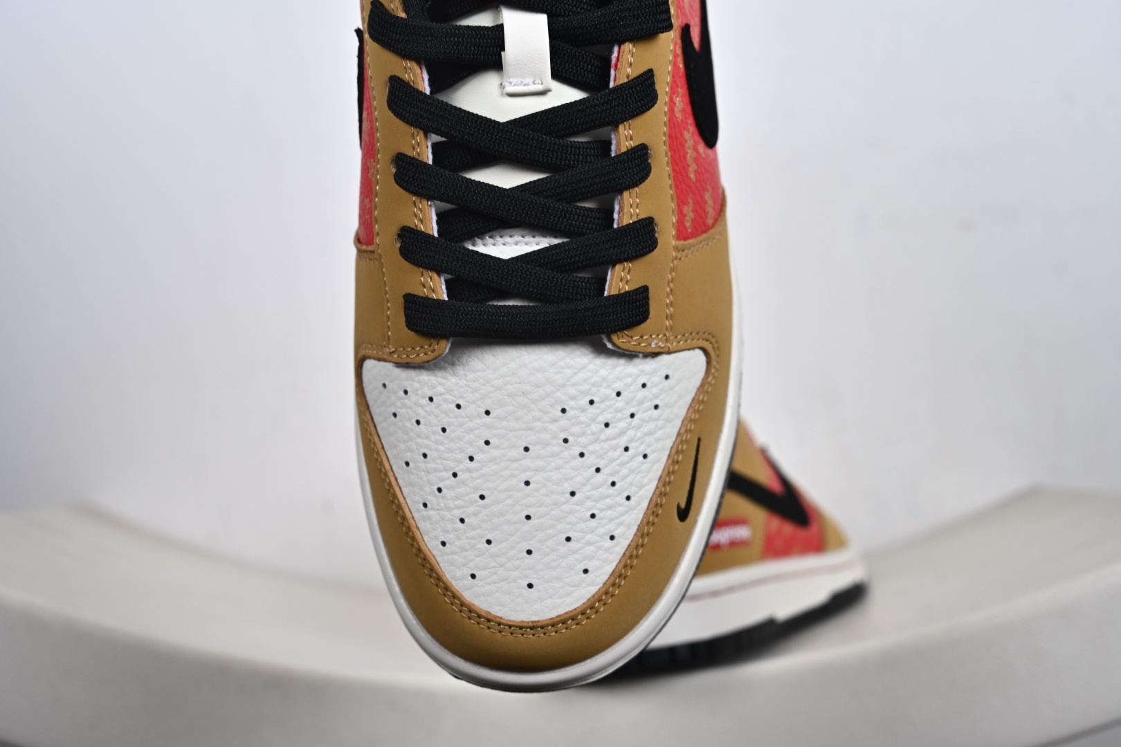 Nike Dunk Low Retro ‘DIY高端定制’耐克 低帮休闲运动板鞋 NH0601-489 Nike Dunk Low Retro ‘DIY高端定制’耐克 低帮休闲运动板鞋 NH0601-489