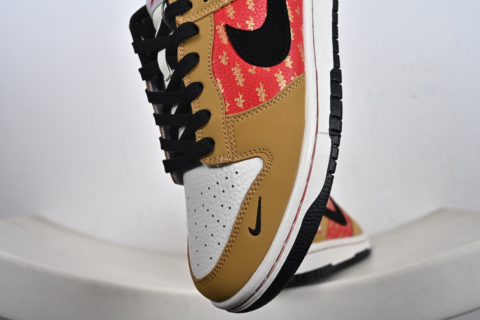 Nike Dunk Low Retro ‘DIY高端定制’耐克 低帮休闲运动板鞋 NH0601-489 Nike Dunk Low Retro ‘DIY高端定制’耐克 低帮休闲运动板鞋 NH0601-489