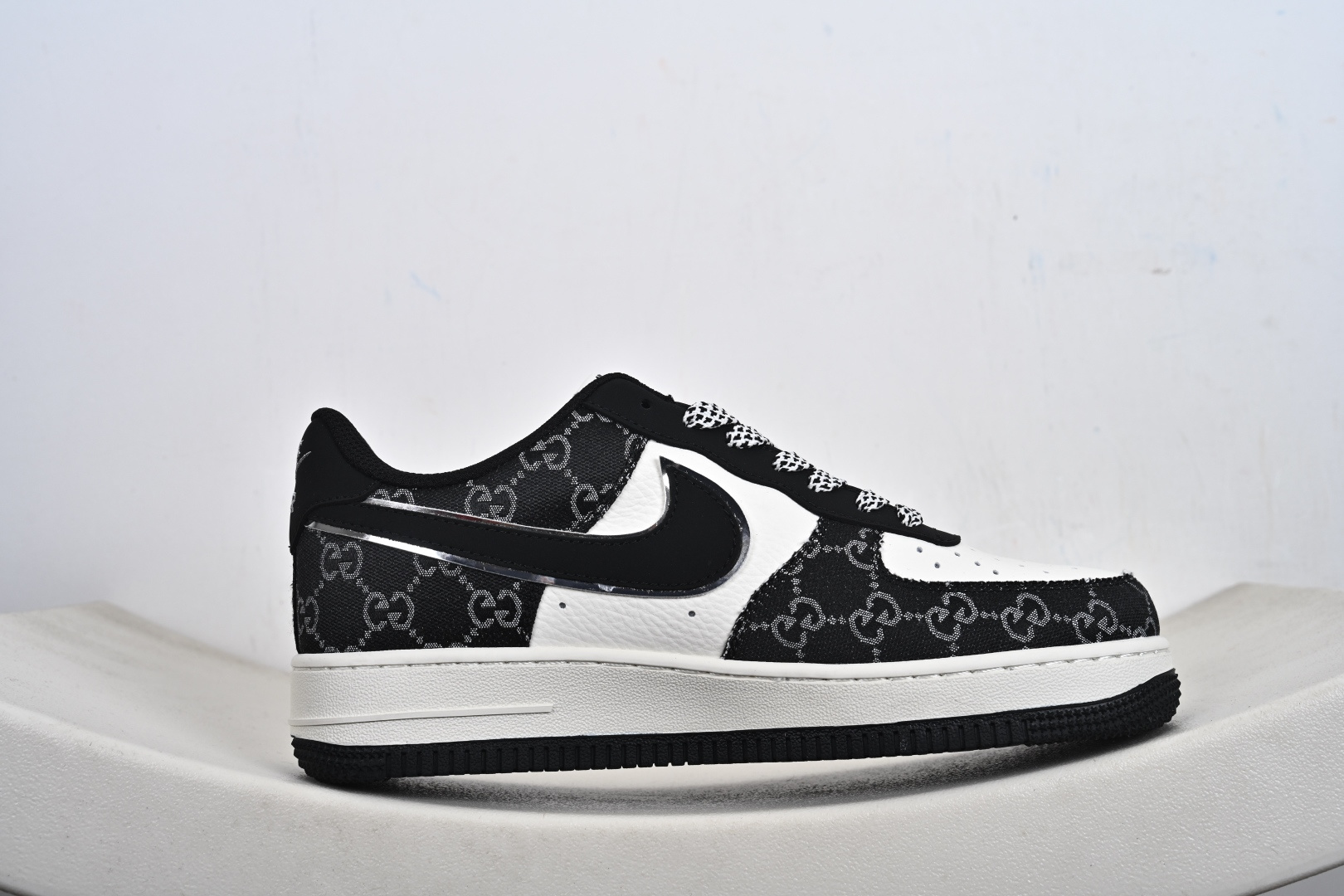 Nike Air Force1 07 low 古驰联名 MM3399-810 Nike Air Force1 07 low 古驰联名 MM3399-810