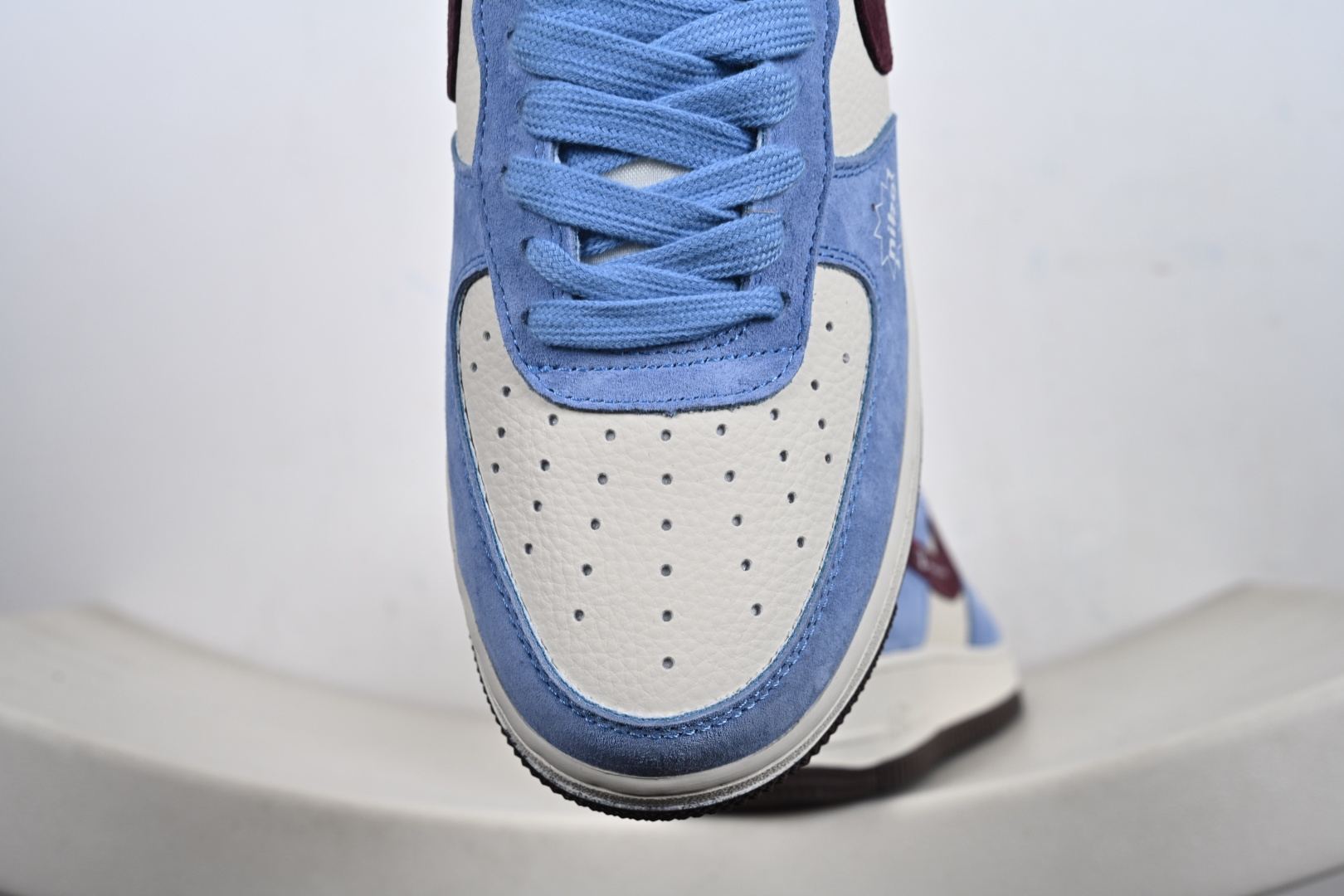 美式复古潮流!Nike Air Force 1 Low(冠军联名)空军一号 BK1916-010 美式复古潮流!Nike Air Force 1 Low(冠军联名)空军一号 BK1916-010
