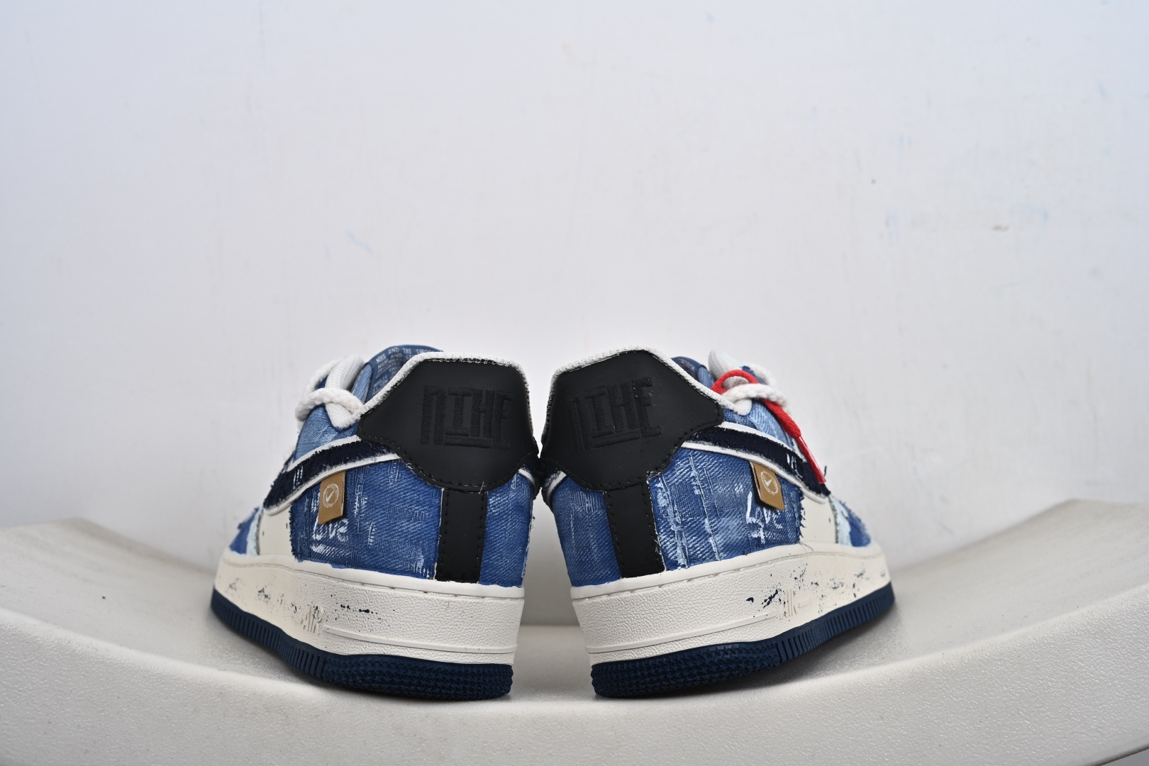 240 Nike Air Force 1'07 Low 空军一号低帮休闲板鞋 FB0607-707-Chinese UA Cheap High Quatity Brand Clothes Bags handbags Sneakers wholesale wholesaler seller from China Factory suppliers Fashion Clothing Shoes best Quality Beautiful Price 240 Nike Air Force 1'07 Low 空军一号低帮休闲板鞋 FB0607-707