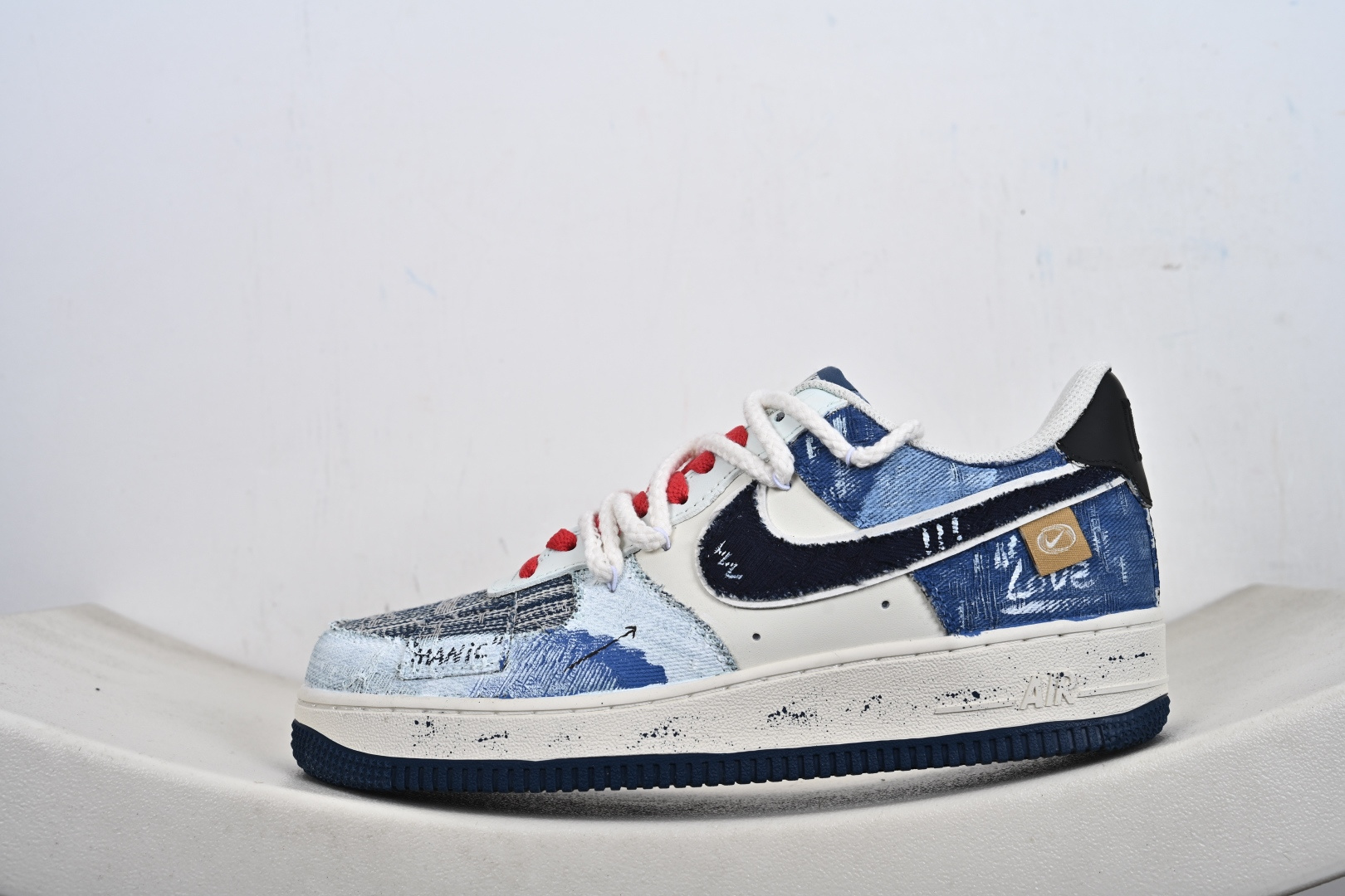 240 Nike Air Force 1'07 Low 空军一号低帮休闲板鞋 FB0607-707-Chinese UA Cheap High Quatity Brand Clothes Bags handbags Sneakers wholesale wholesaler seller from China Factory suppliers Fashion Clothing Shoes best Quality Beautiful Price 240 Nike Air Force 1'07 Low 空军一号低帮休闲板鞋 FB0607-707