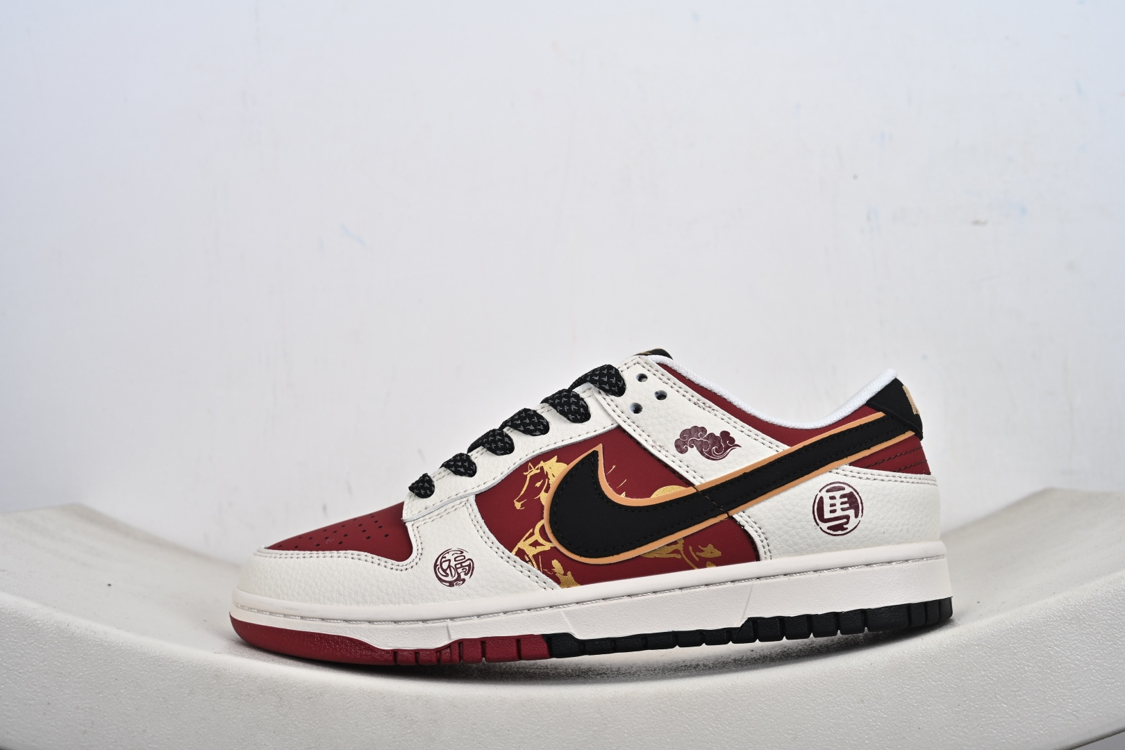 Nike Dunk Low Retro ‘DIY高端定制’耐克 低帮休闲运动板鞋 QW5288-113 Nike Dunk Low Retro ‘DIY高端定制’耐克 低帮休闲运动板鞋 QW5288-113