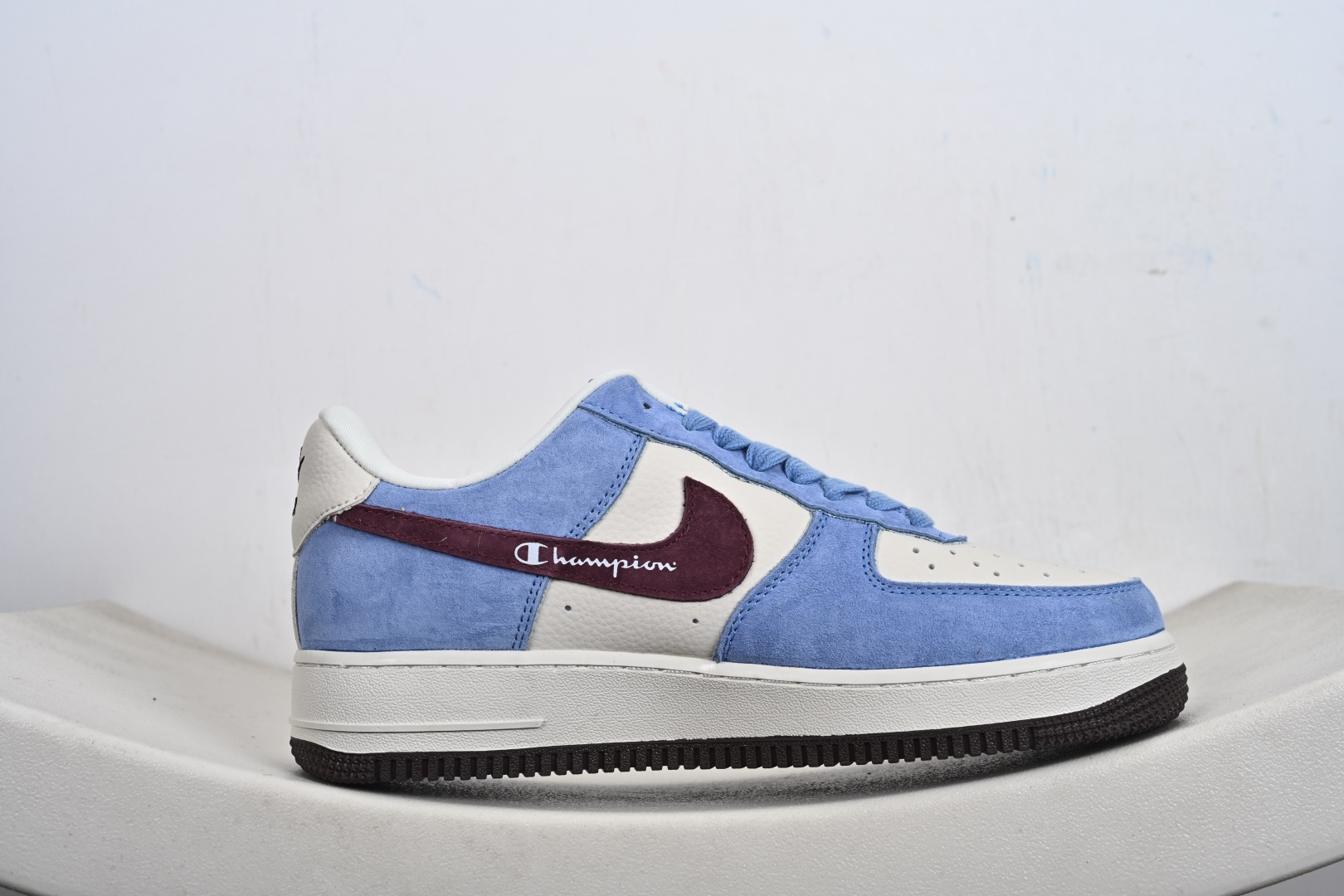 NIKE AIR FORCE 1‘07 LV8 BK1916-010 NIKE AIR FORCE 1‘07 LV8 BK1916-010