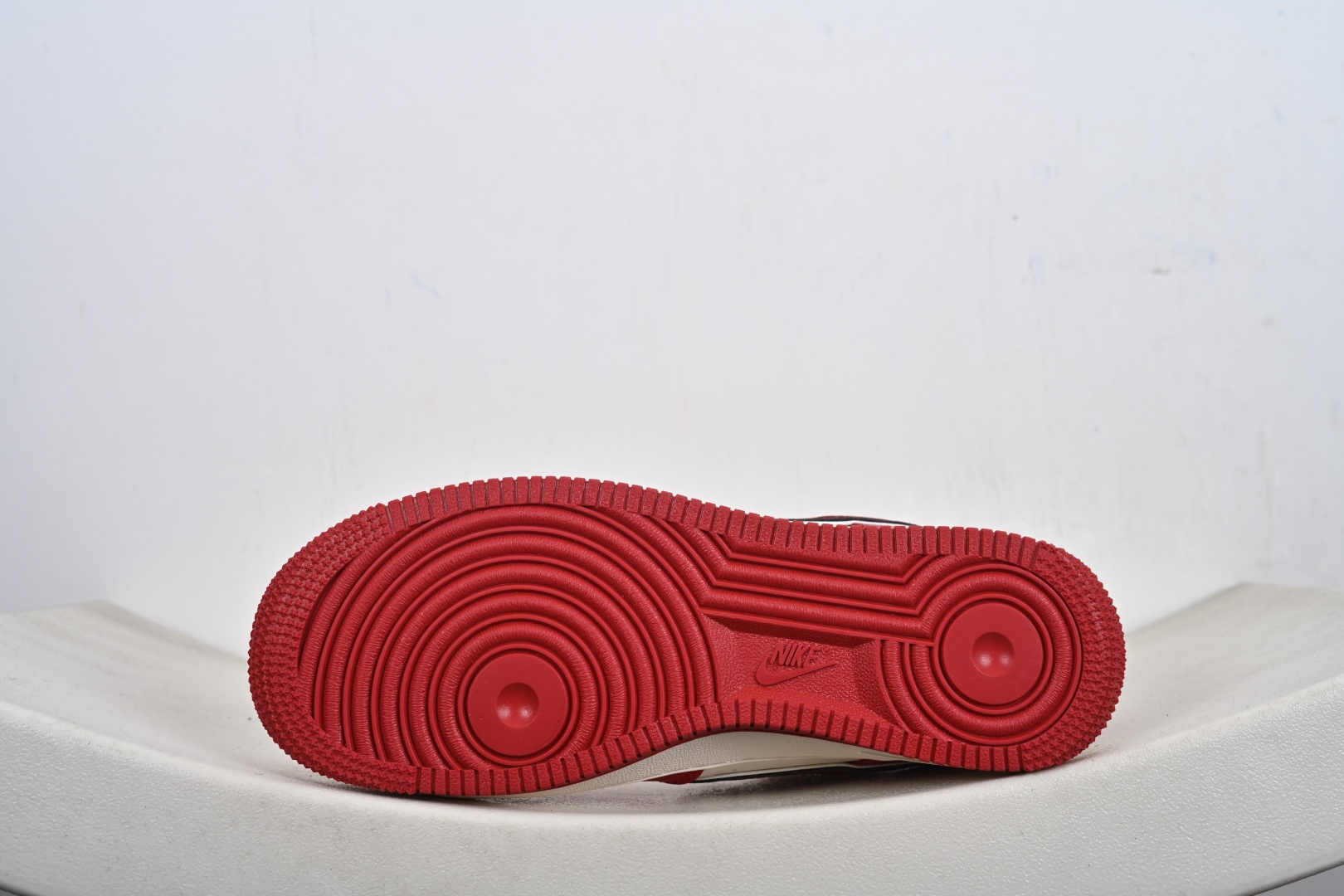Nike Air Force1 07 low 马年限定 QY6878-602 Nike Air Force1 07 low 马年限定 QY6878-602